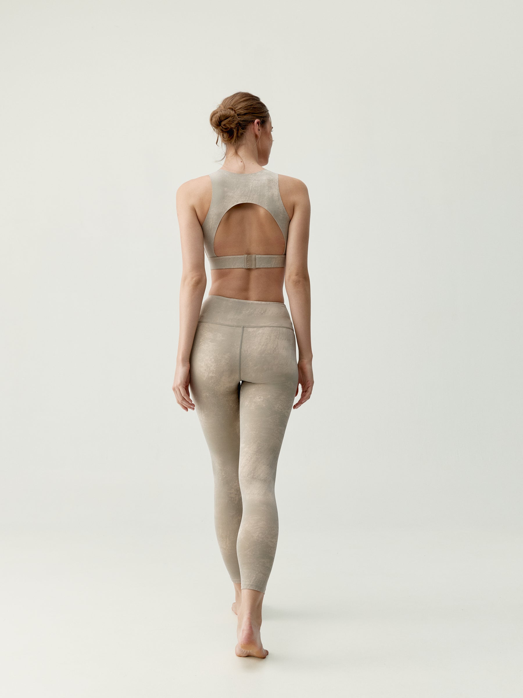 Set Alaya