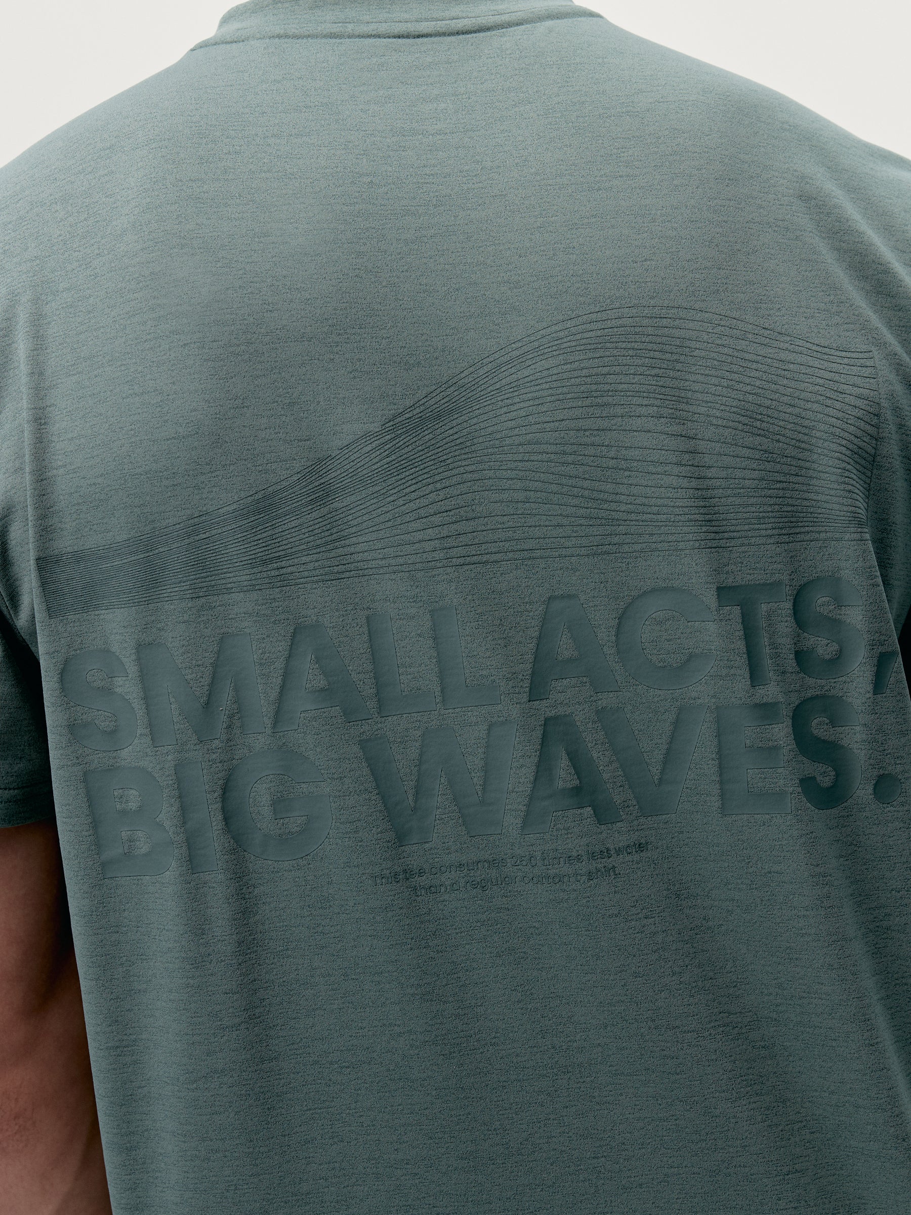 Conjunto deportivo Biafra Asparagus