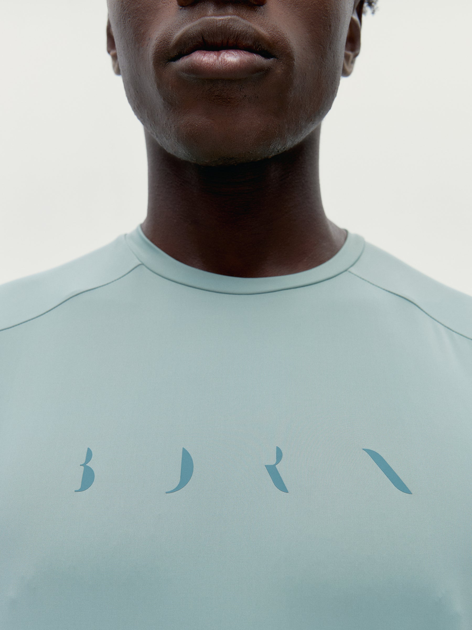 Ensemble de sport en foin vert et concombre