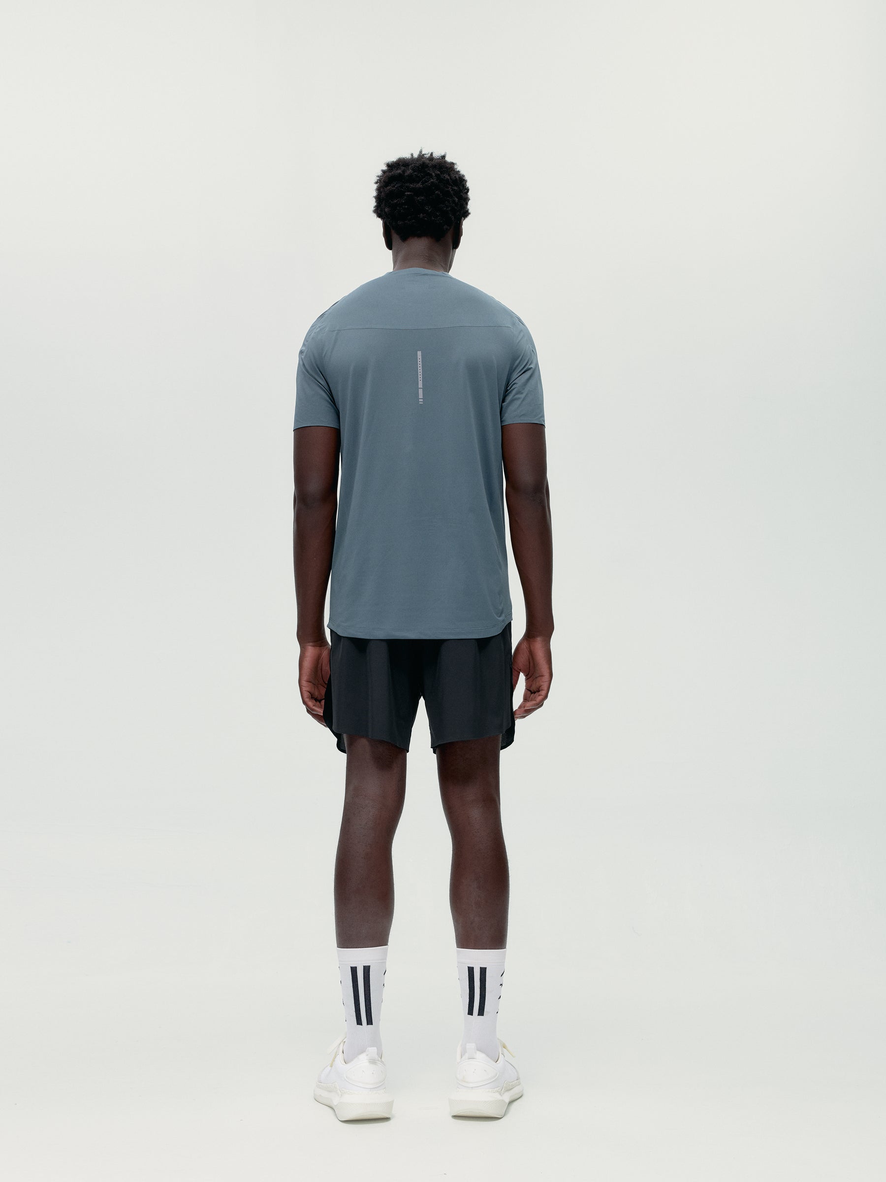 Sport-Set in Grau, Grün und Schwarz