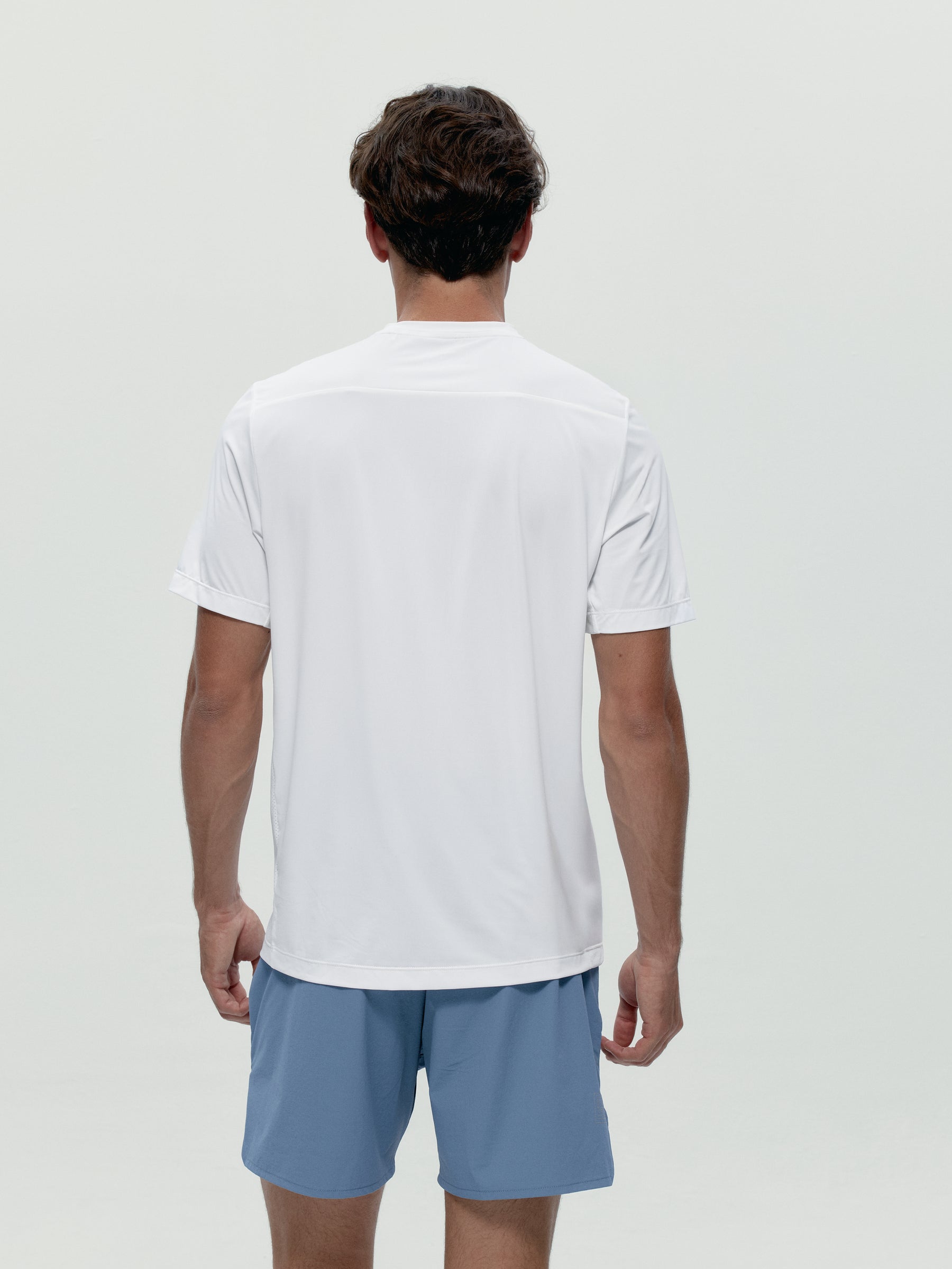 Ensemble de sport blanc et ardoise claire