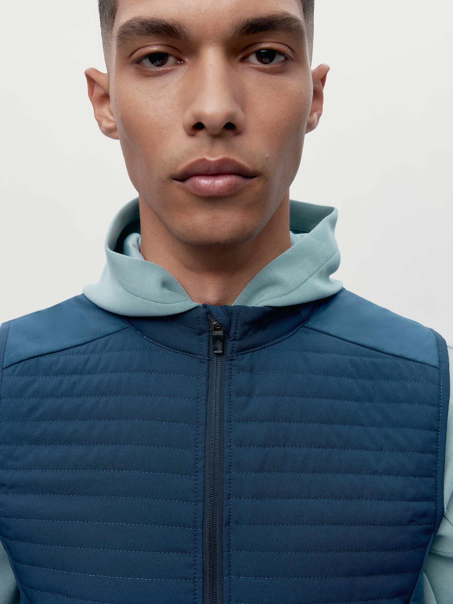 Conjunto deportivo Halong Grey Mist