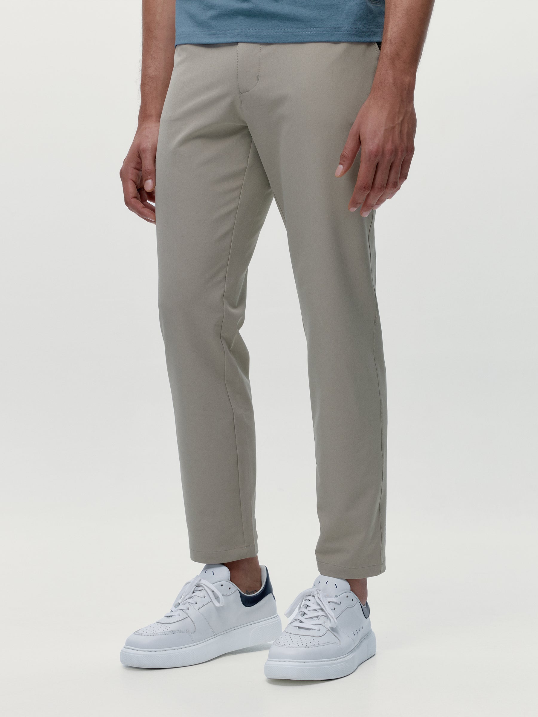 Conjunto deportivo Fungi + Light Slate