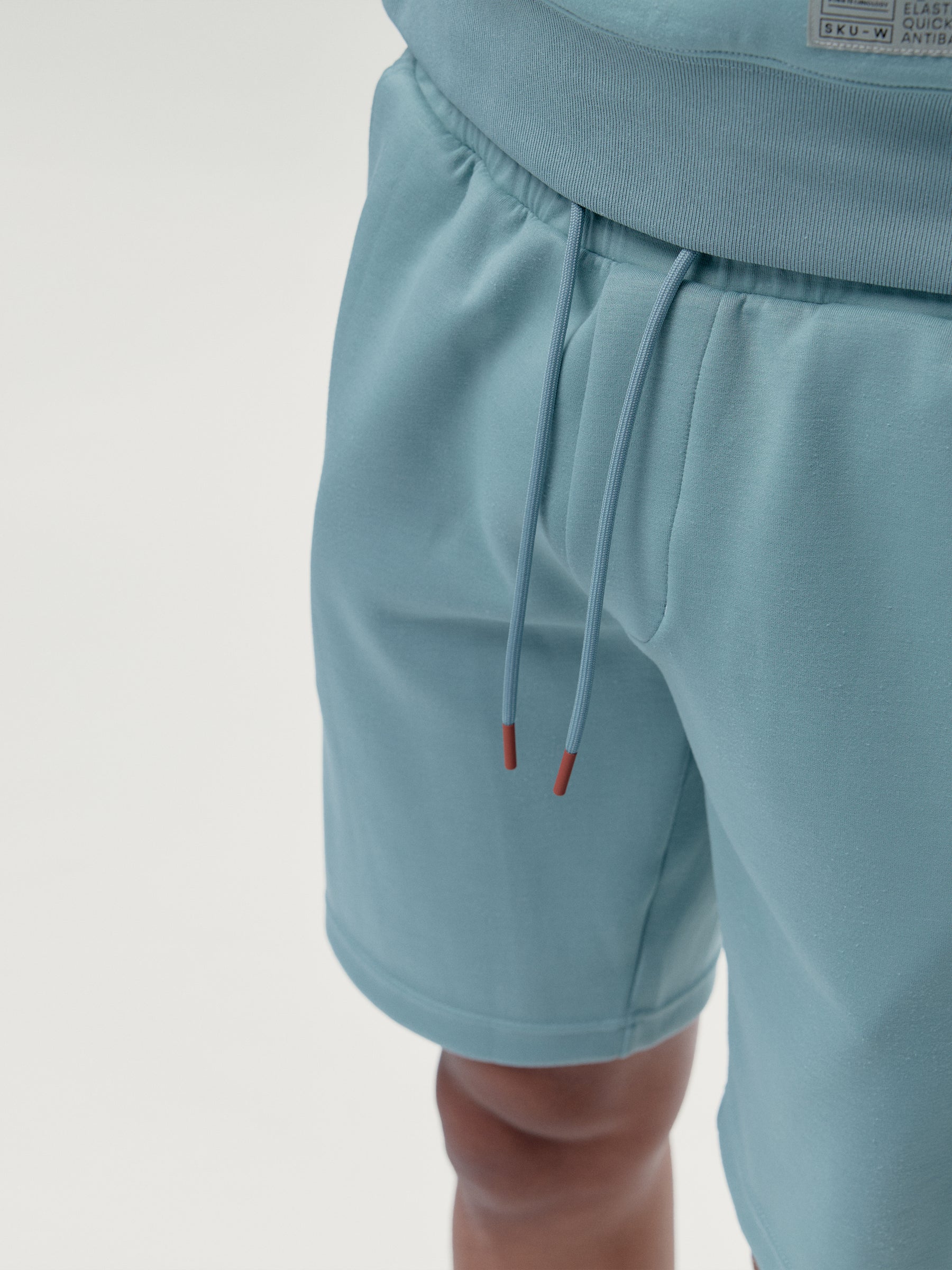 Conjunto deportivo Halong Grey Mist