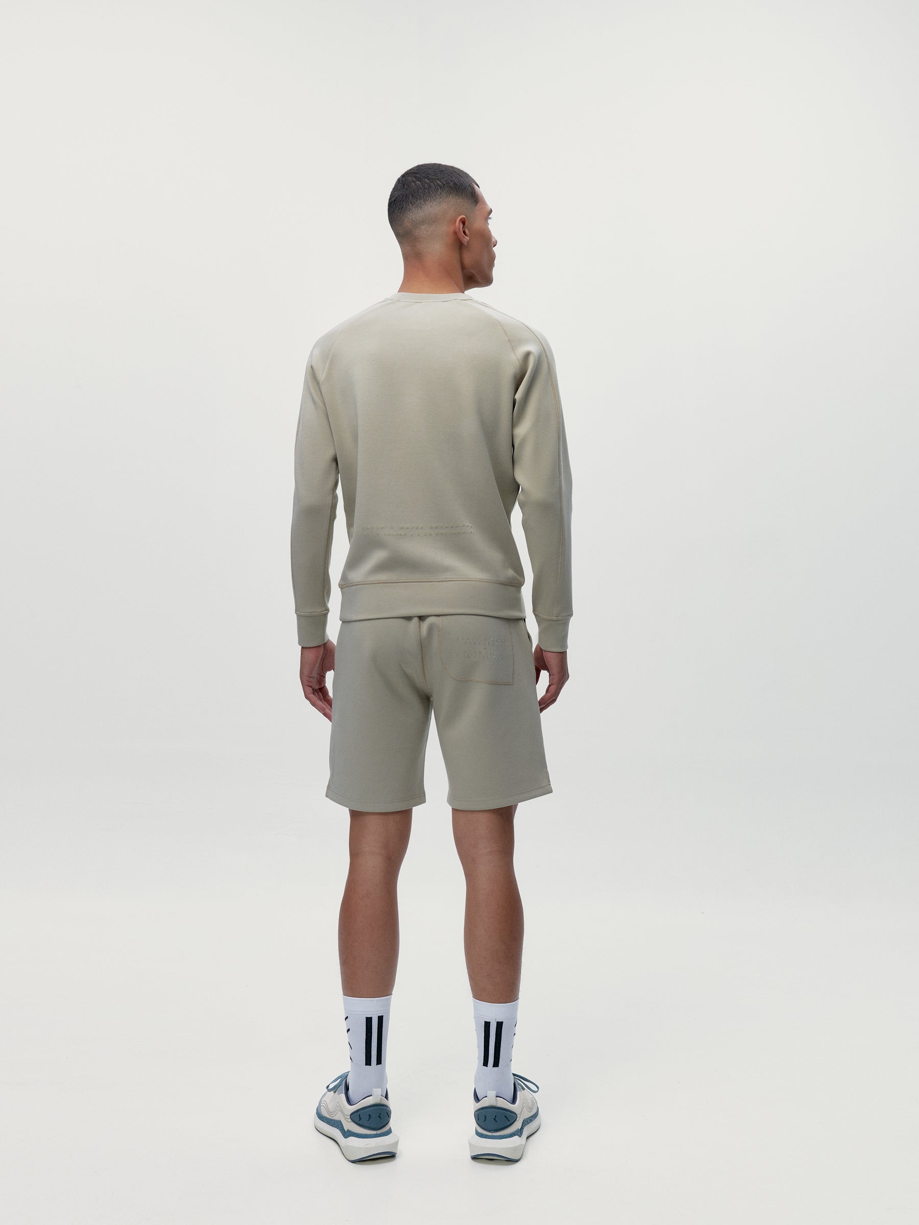 Conjunto deportivo Hughes River Stone