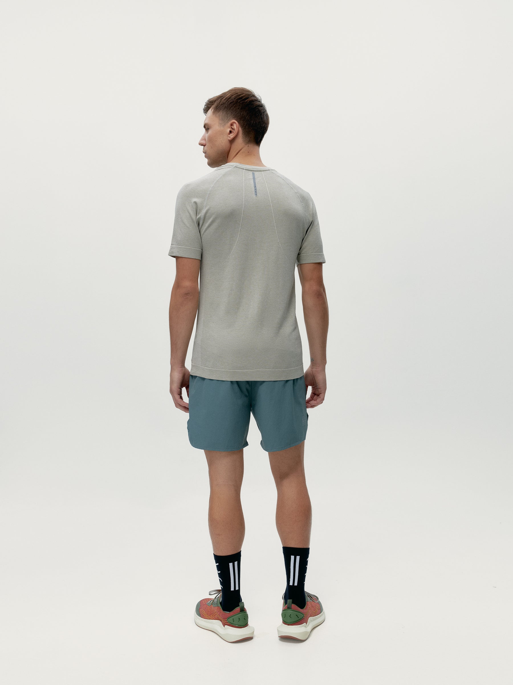 Conjunto deportivo Grey Green + Grain