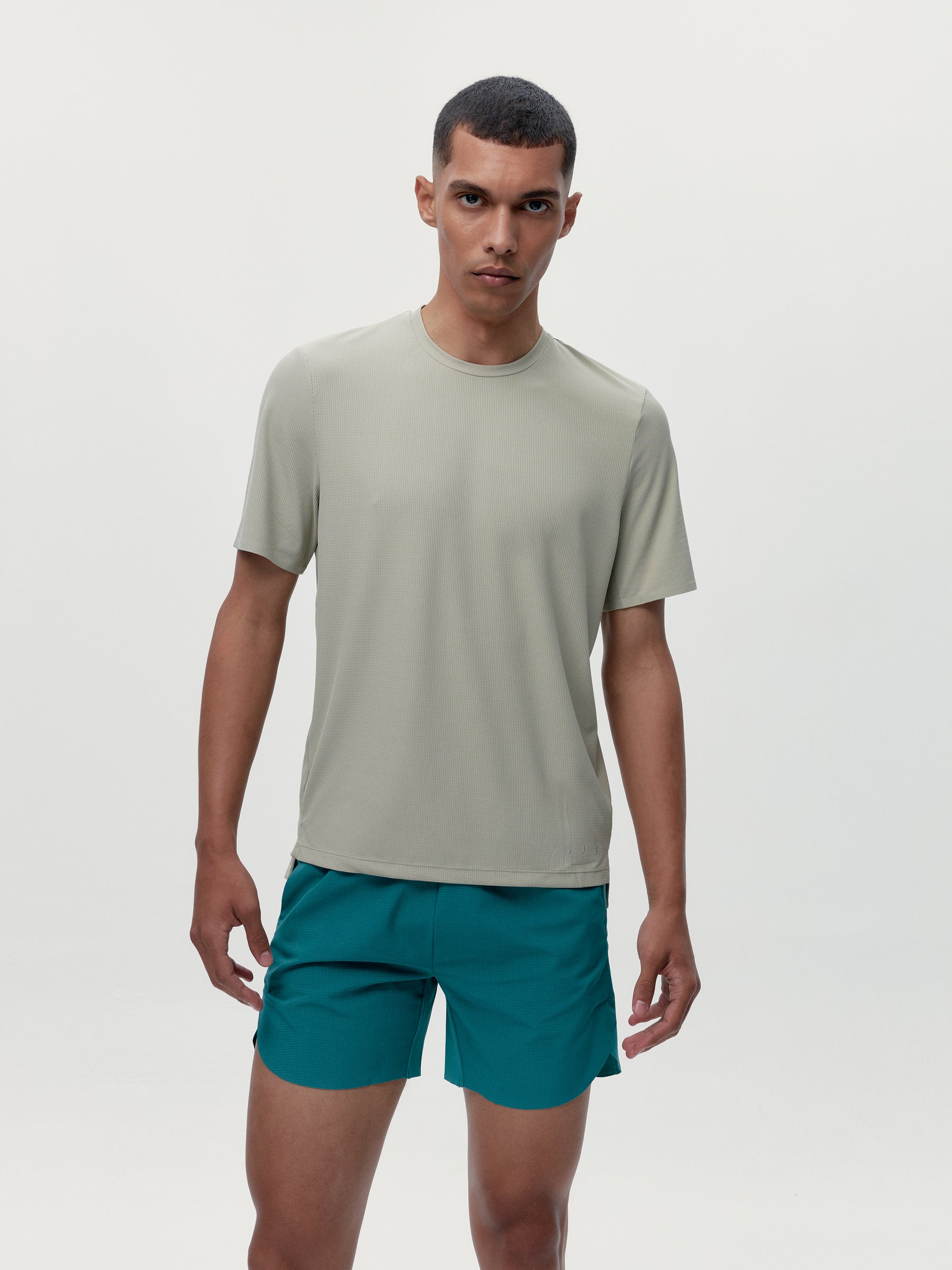 Conjunto deportivo Mineral + Biscay Green