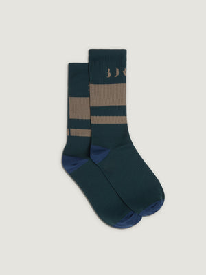 Eume Socks in British Green