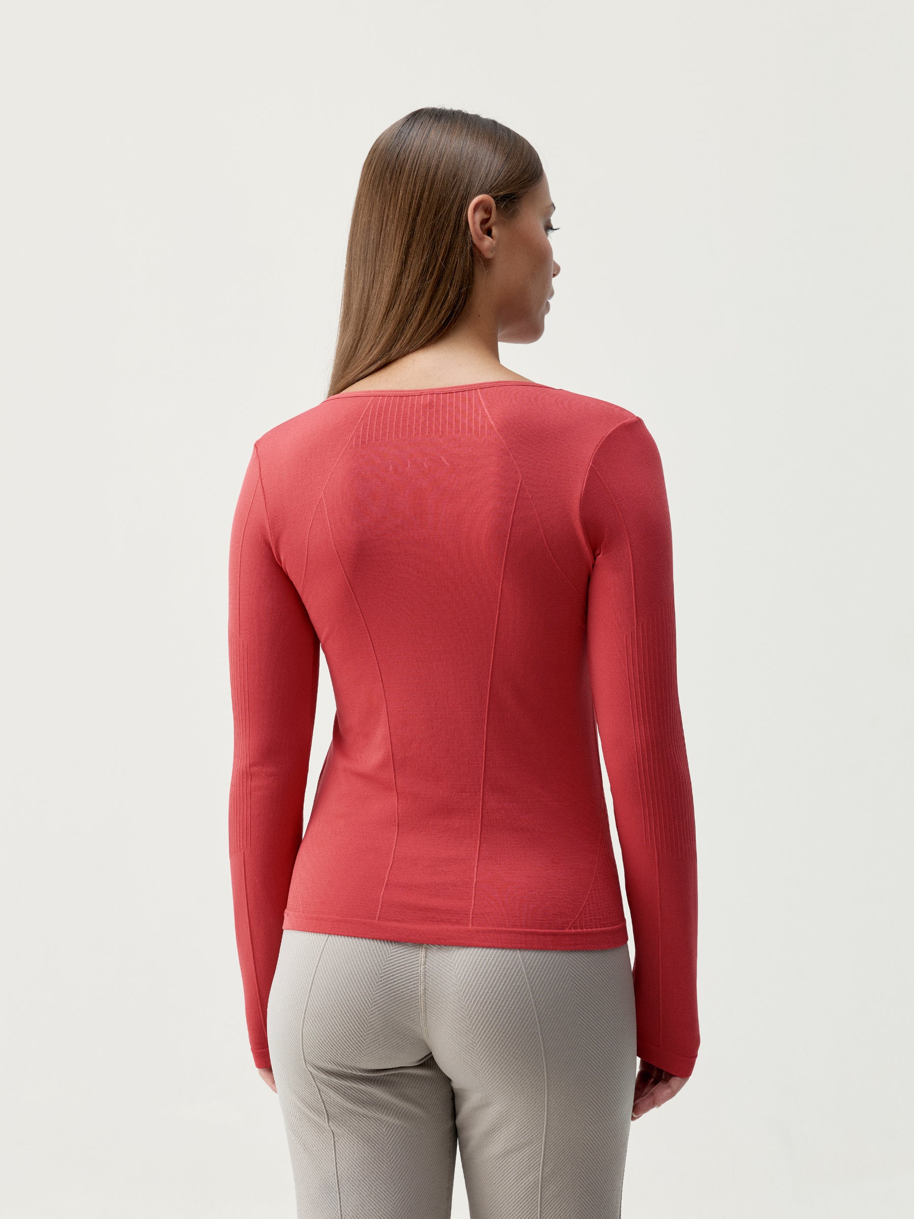 Balasana Shirt in Goji