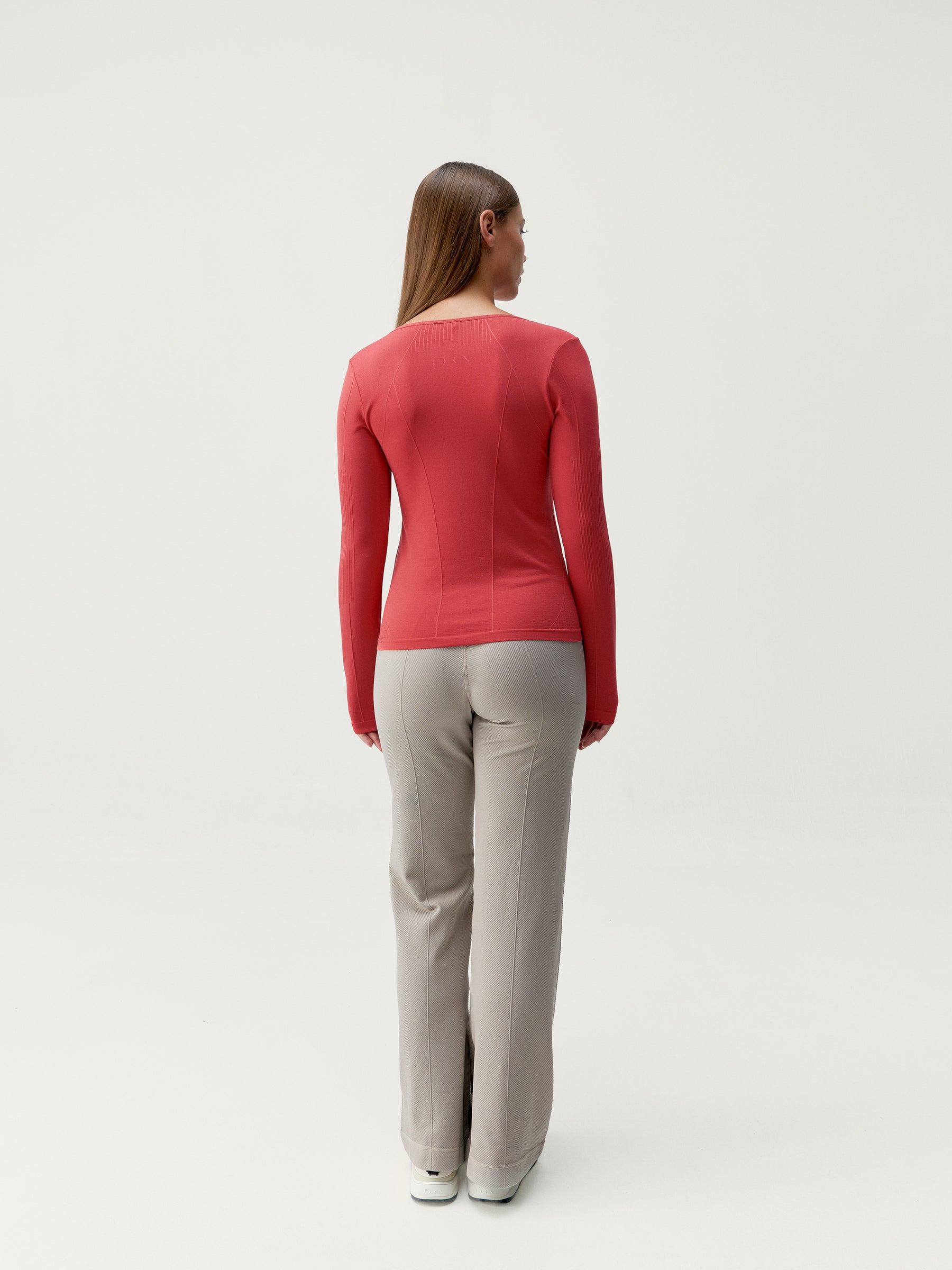 Balasana Shirt in Goji