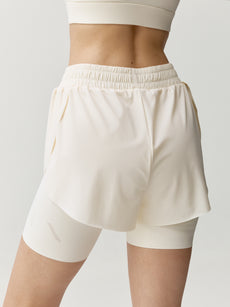 Short Bikila White Chalk