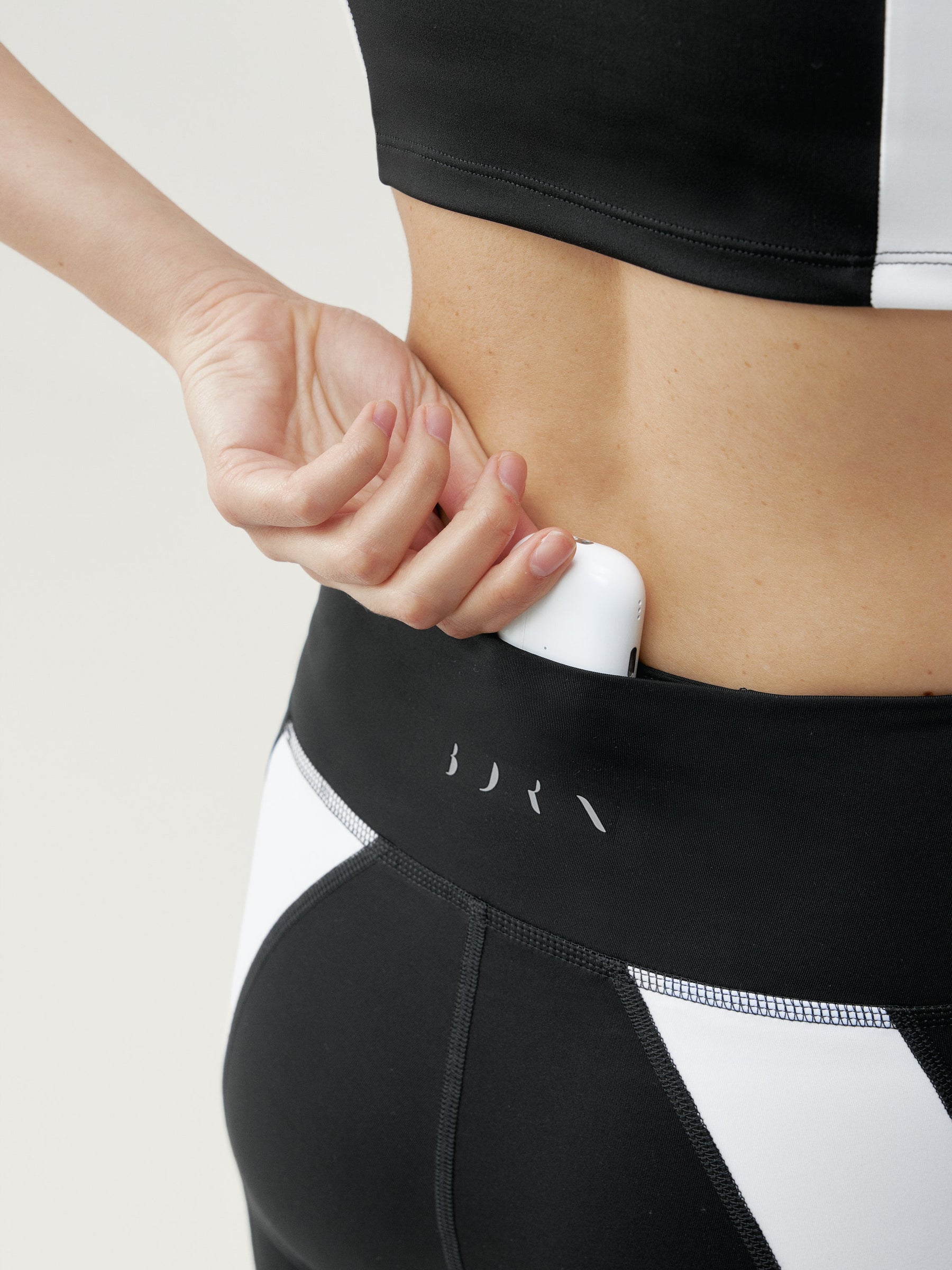 Leggings bindi noirs et blancs