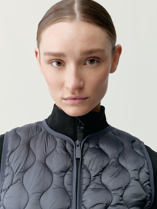 Vest Kenal Dark Onix