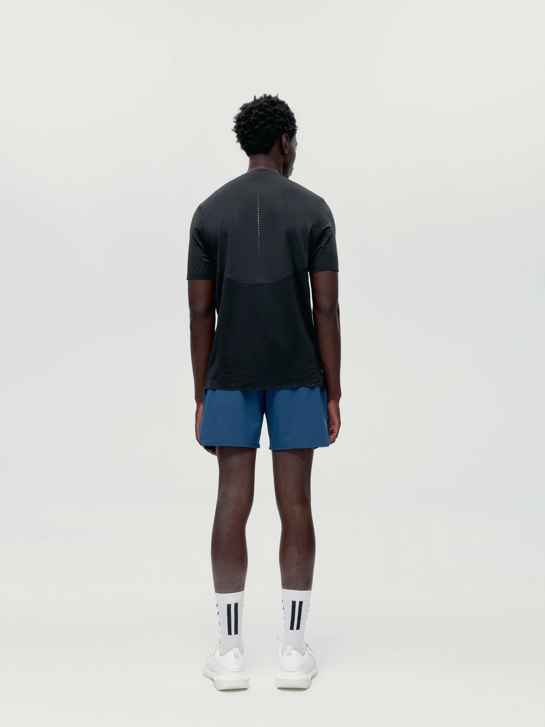 Conjunto deportivo Black + Sea Blue