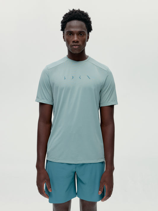 Ensemble de sport en foin vert et concombre