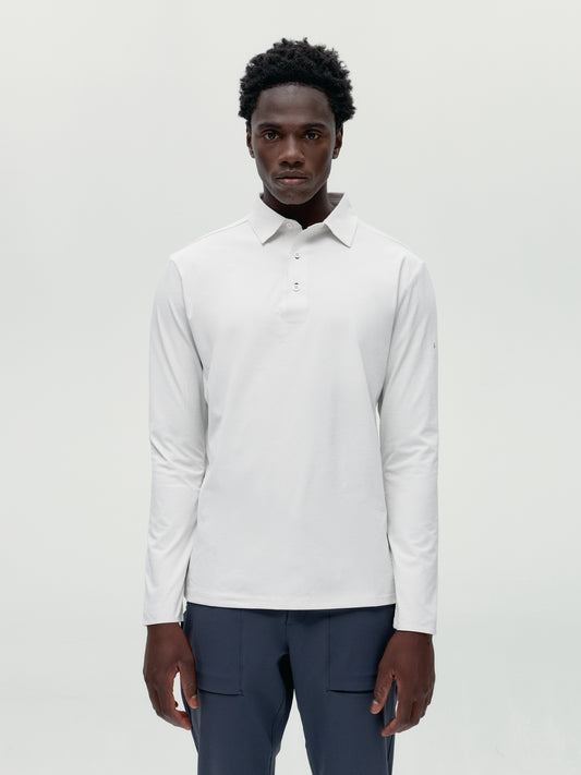 Ensemble de sport blanc et gris route