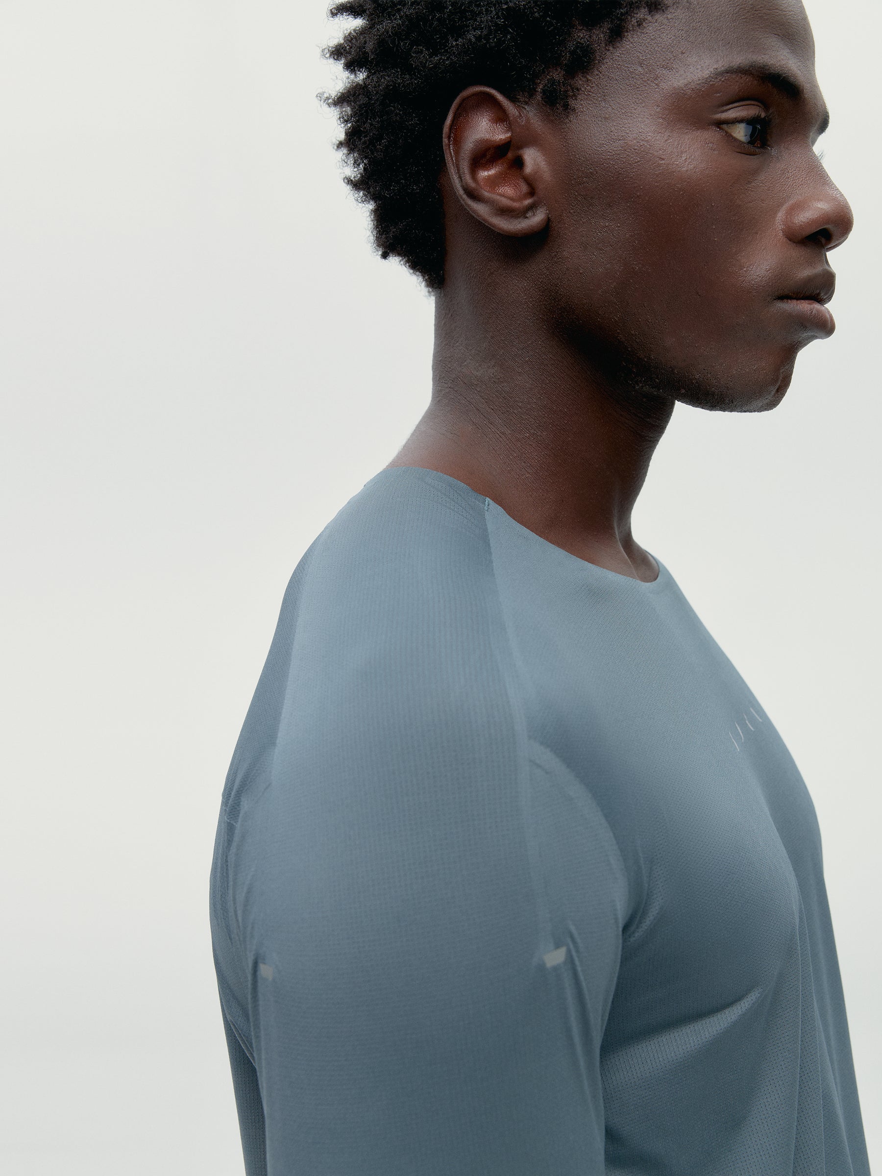 Sport-Set in Grau, Grün und Schwarz