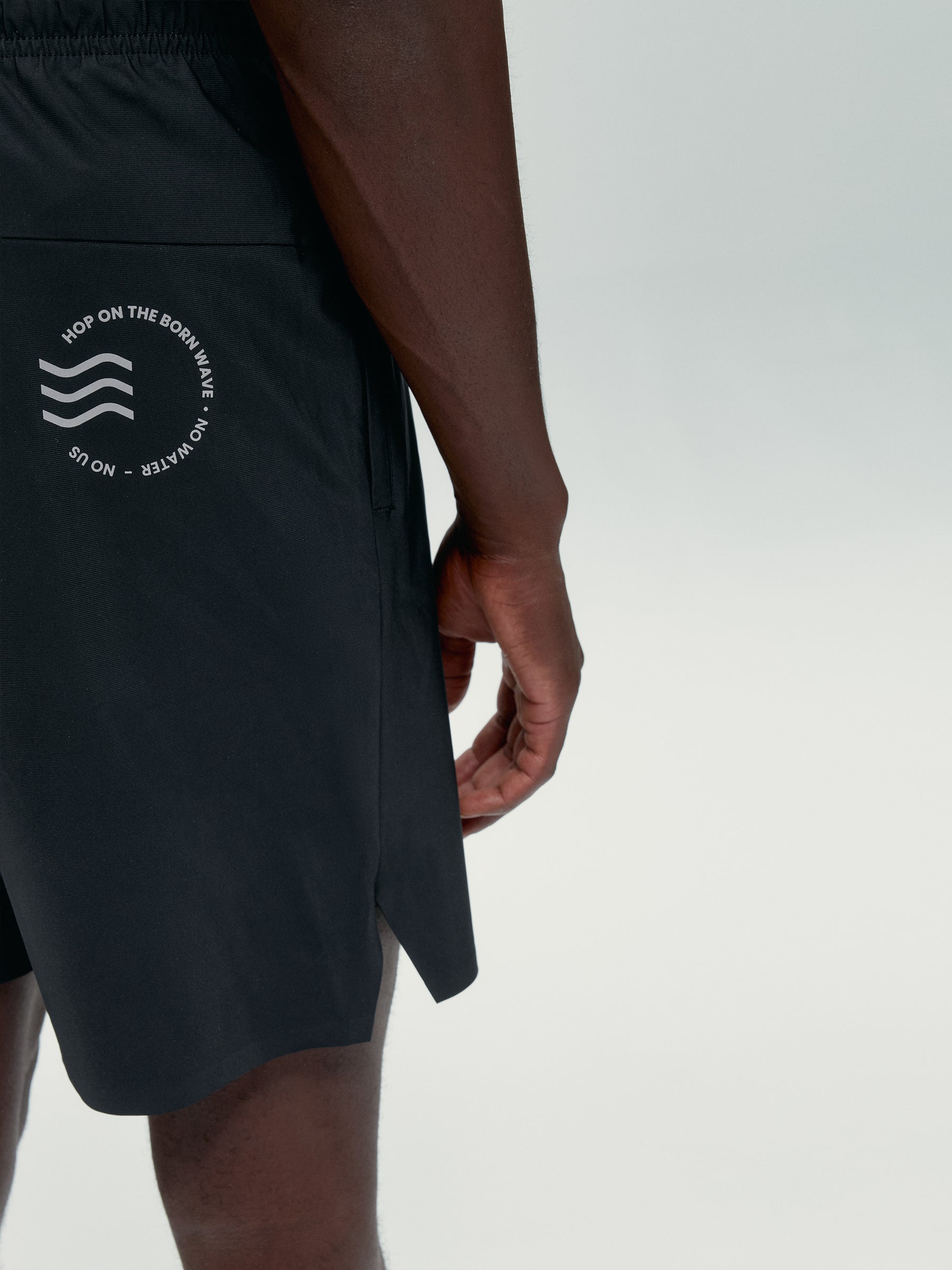 Sport-Set in Schwarz und Meeresblau