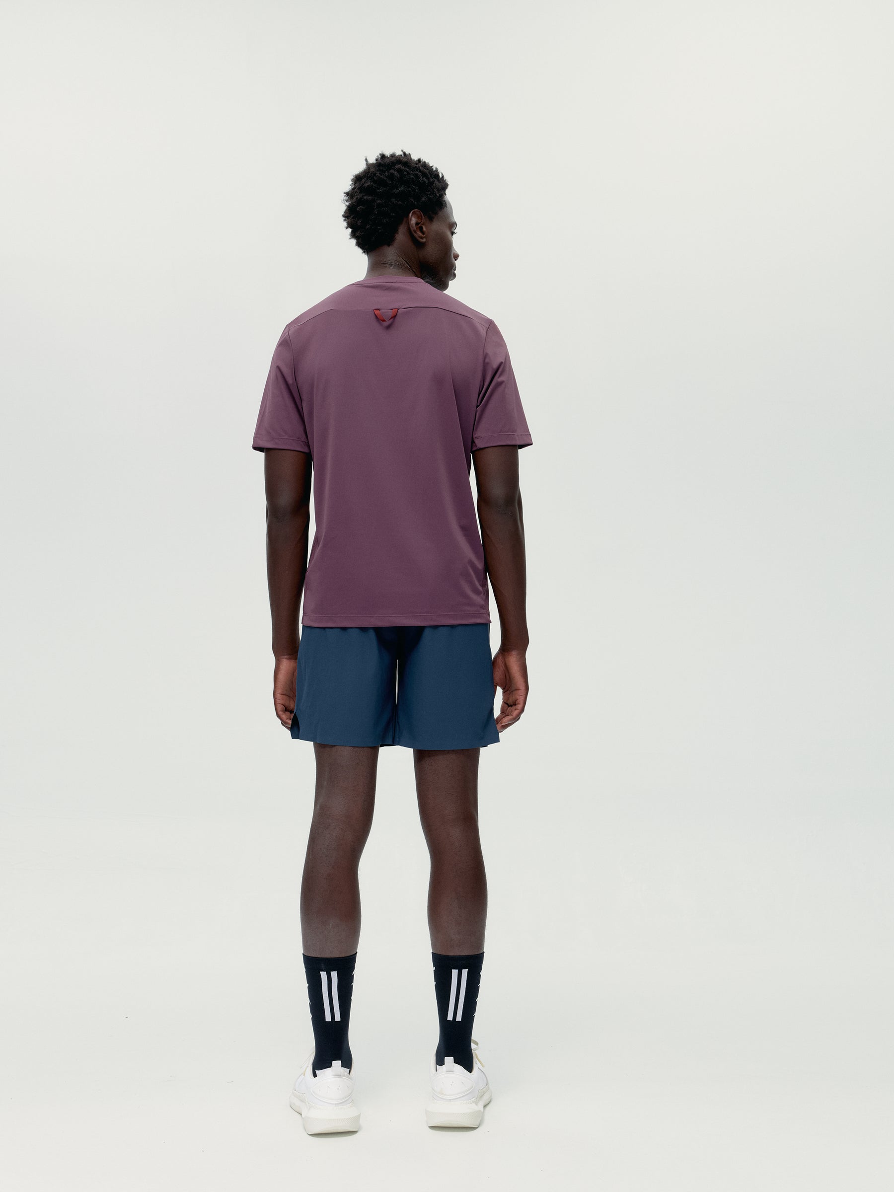 Sportset aus Denim und Rübenpflanze