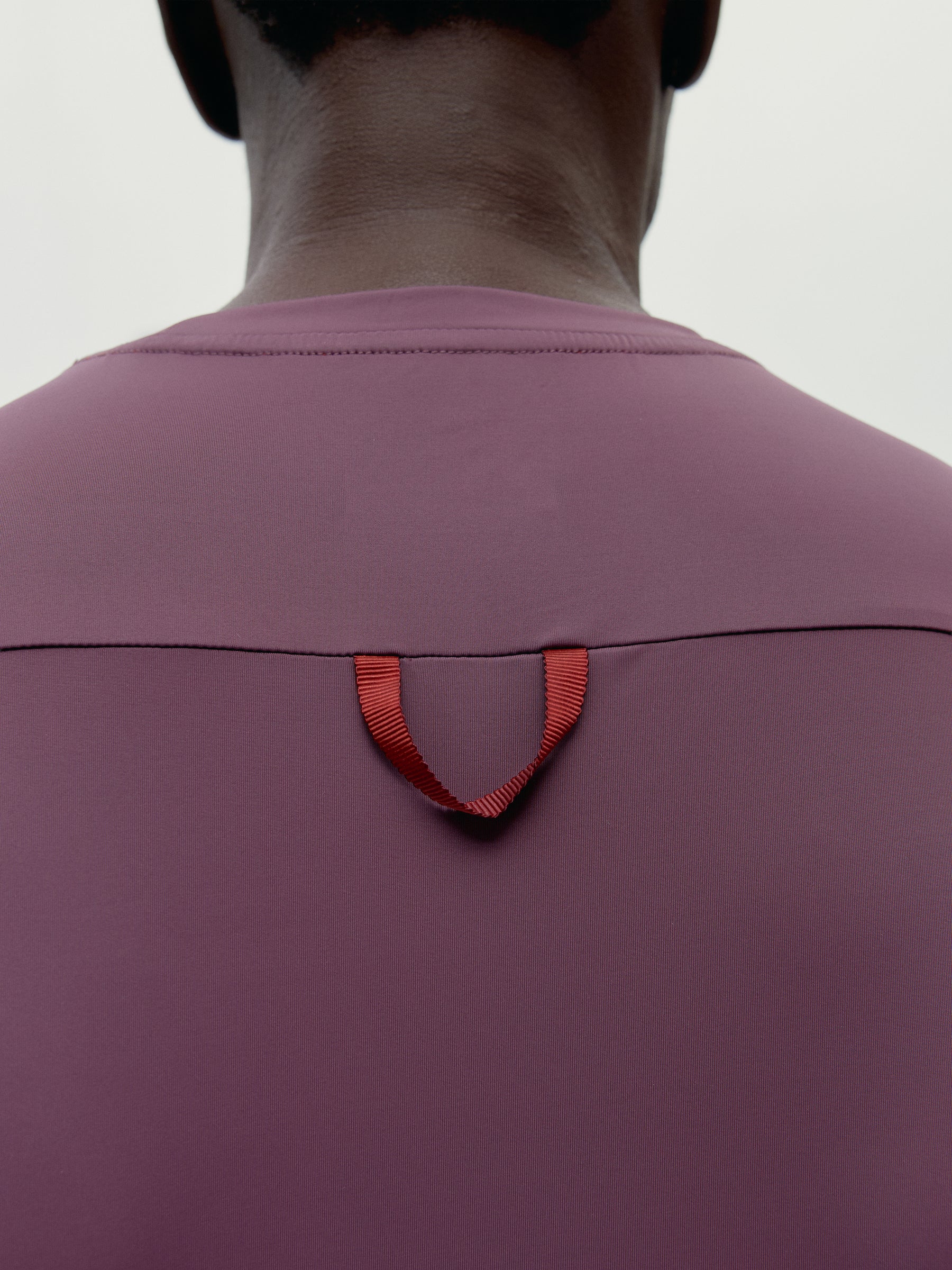 Sportset aus Denim und Rübenpflanze