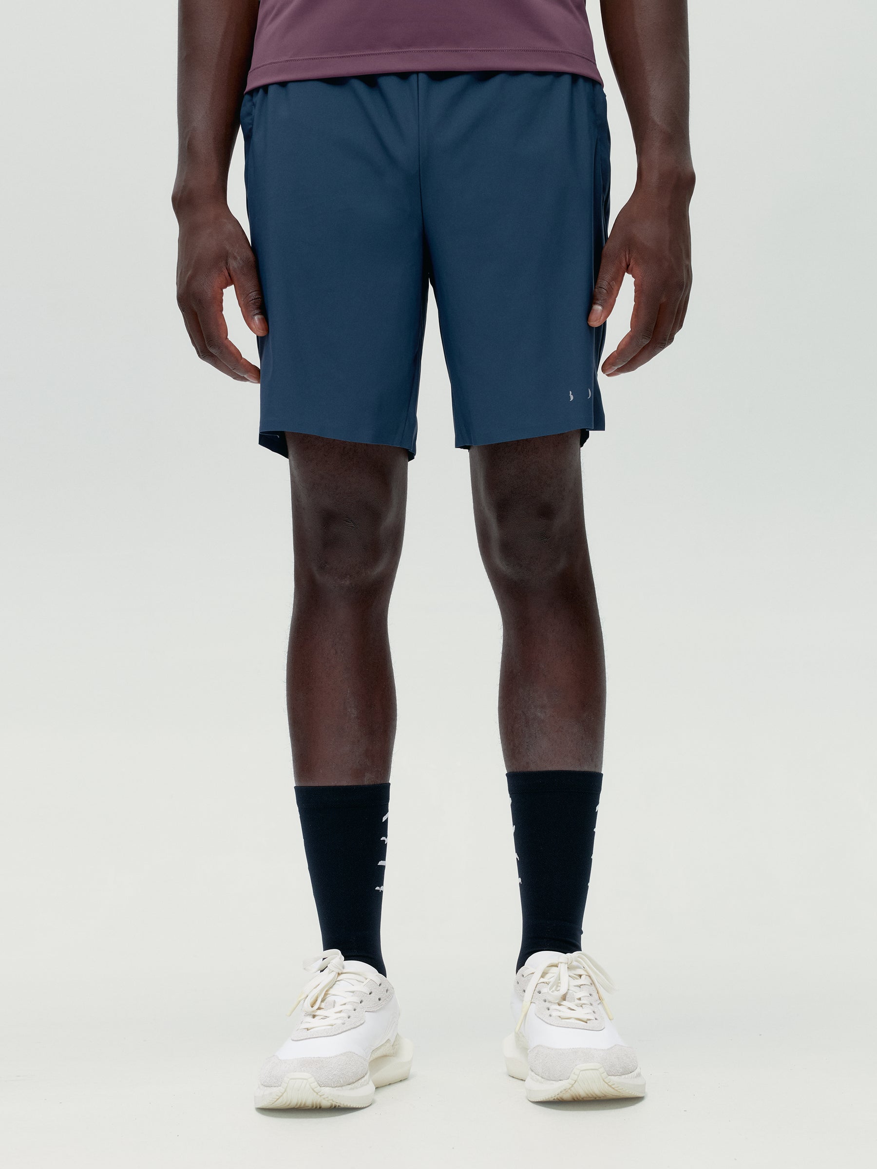 Sportset aus Denim und Rübenpflanze