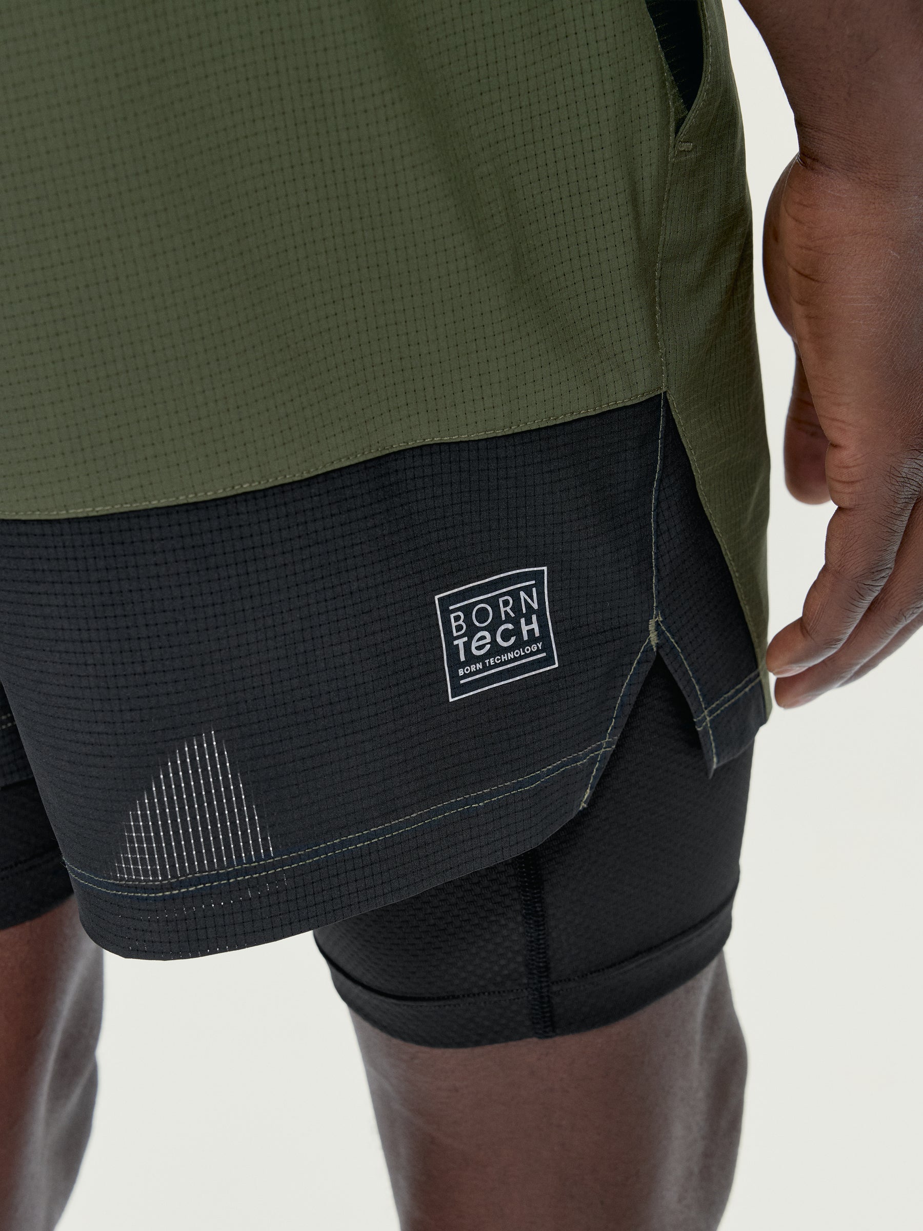 Strider Shorts, Khaki Leaf/Black