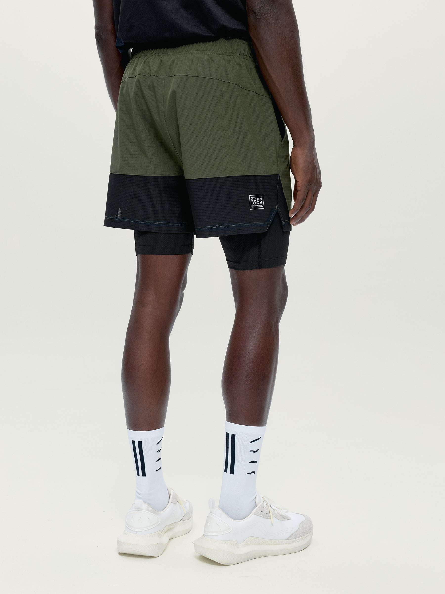 Strider Shorts, Khaki Leaf/Black