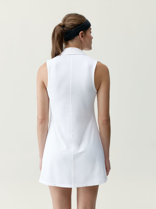 Robe blanche rétro