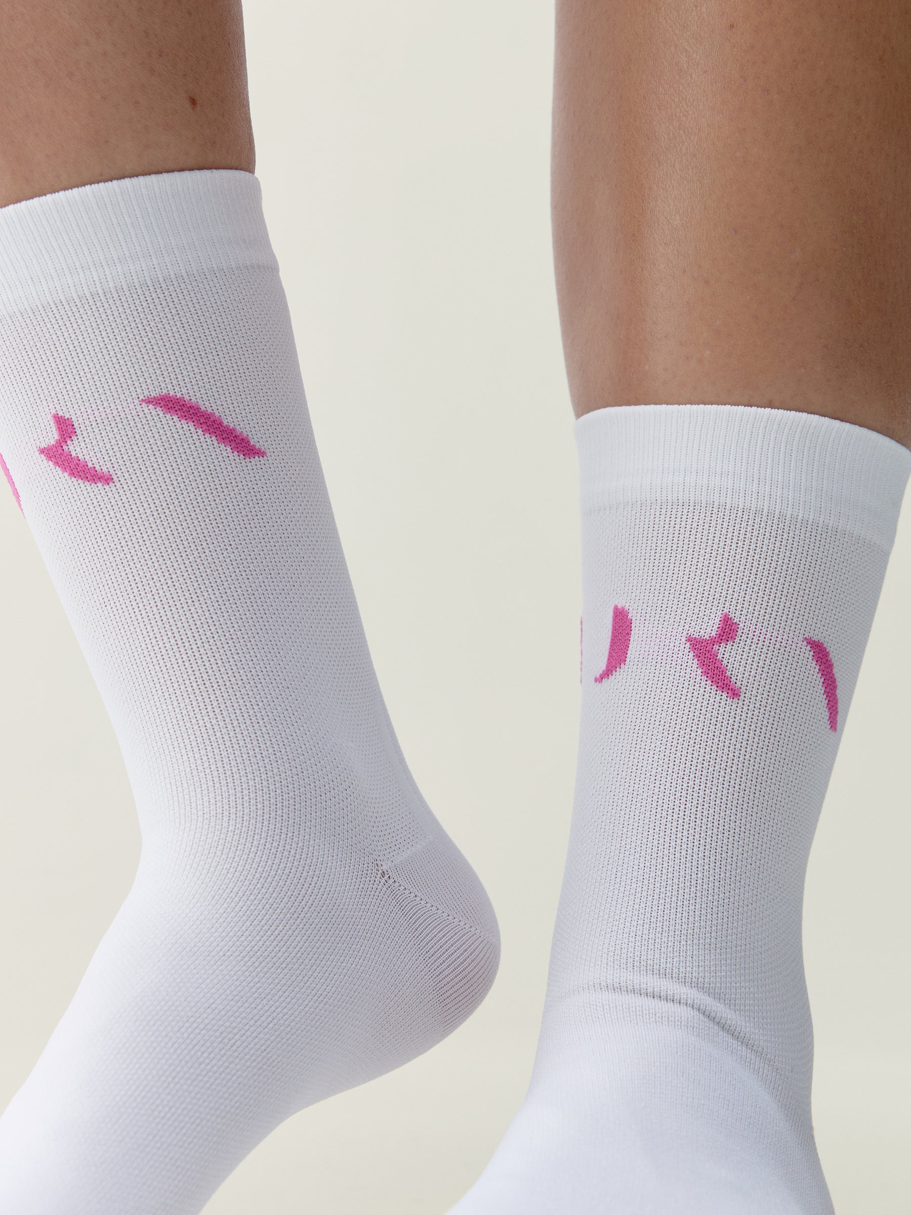 Acari Socks White/Fuxia