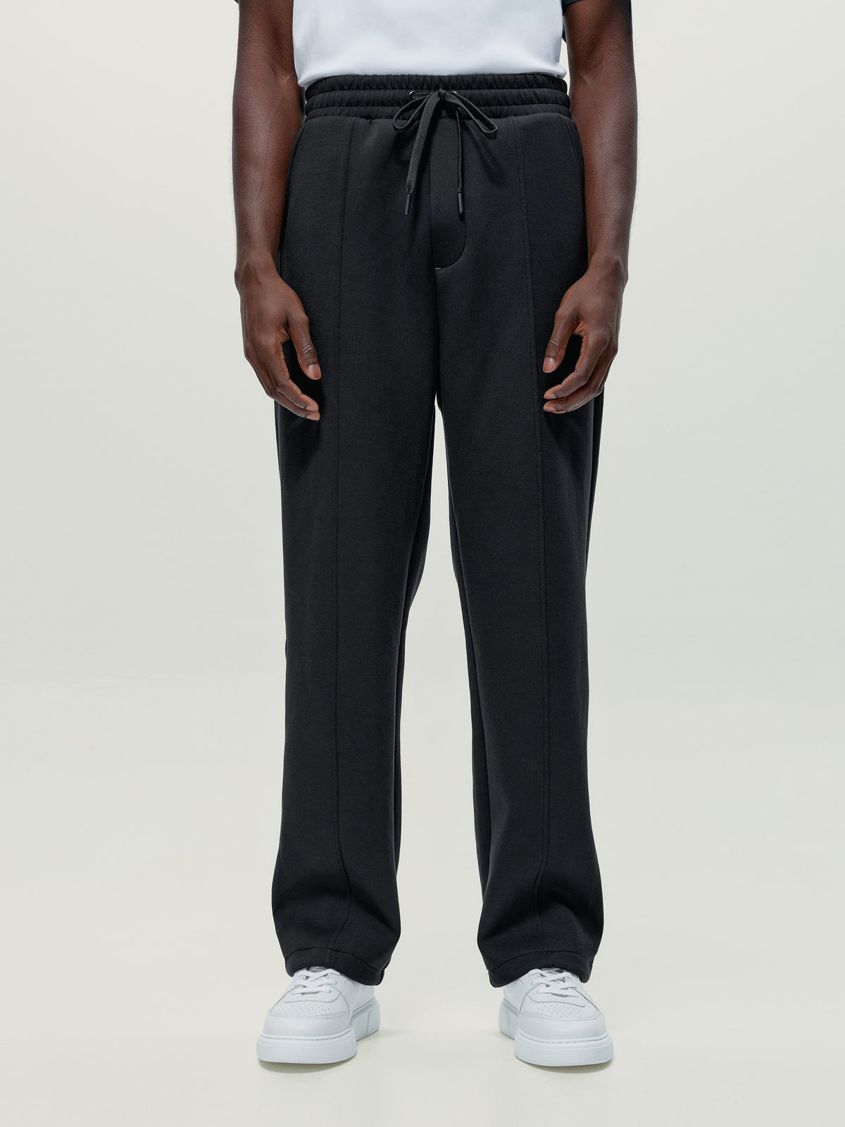 Jogger Crosswalk Black