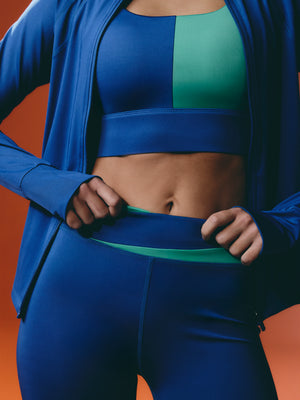 Haut Kate bleu éclectique