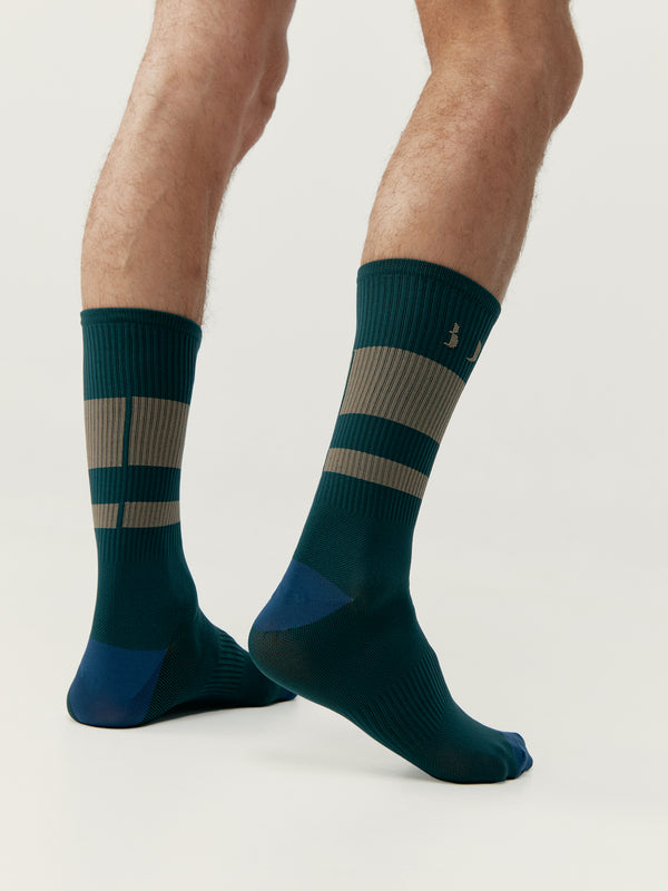 Eume Socks in British Green