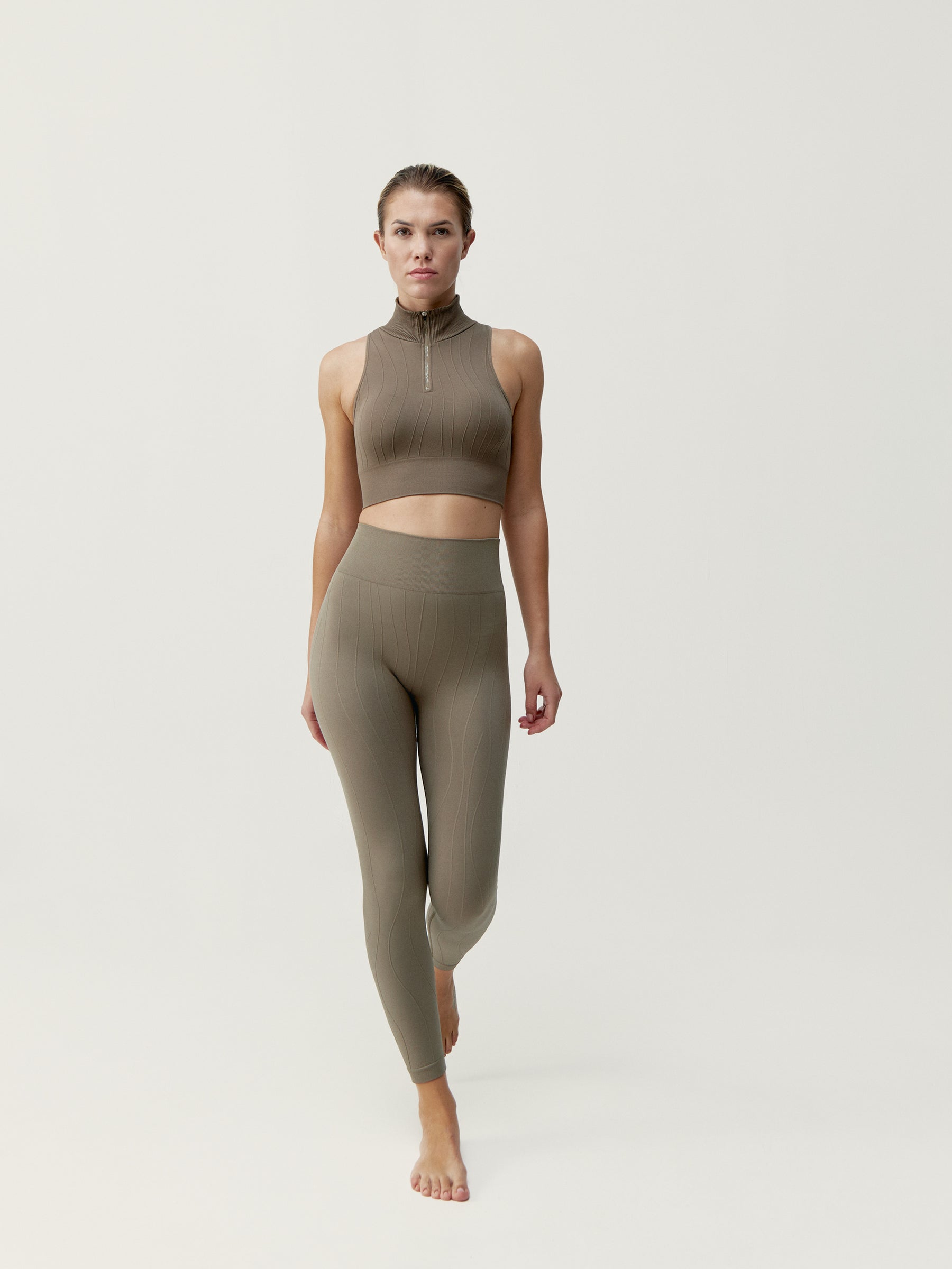 Dandara Legging in Walnut