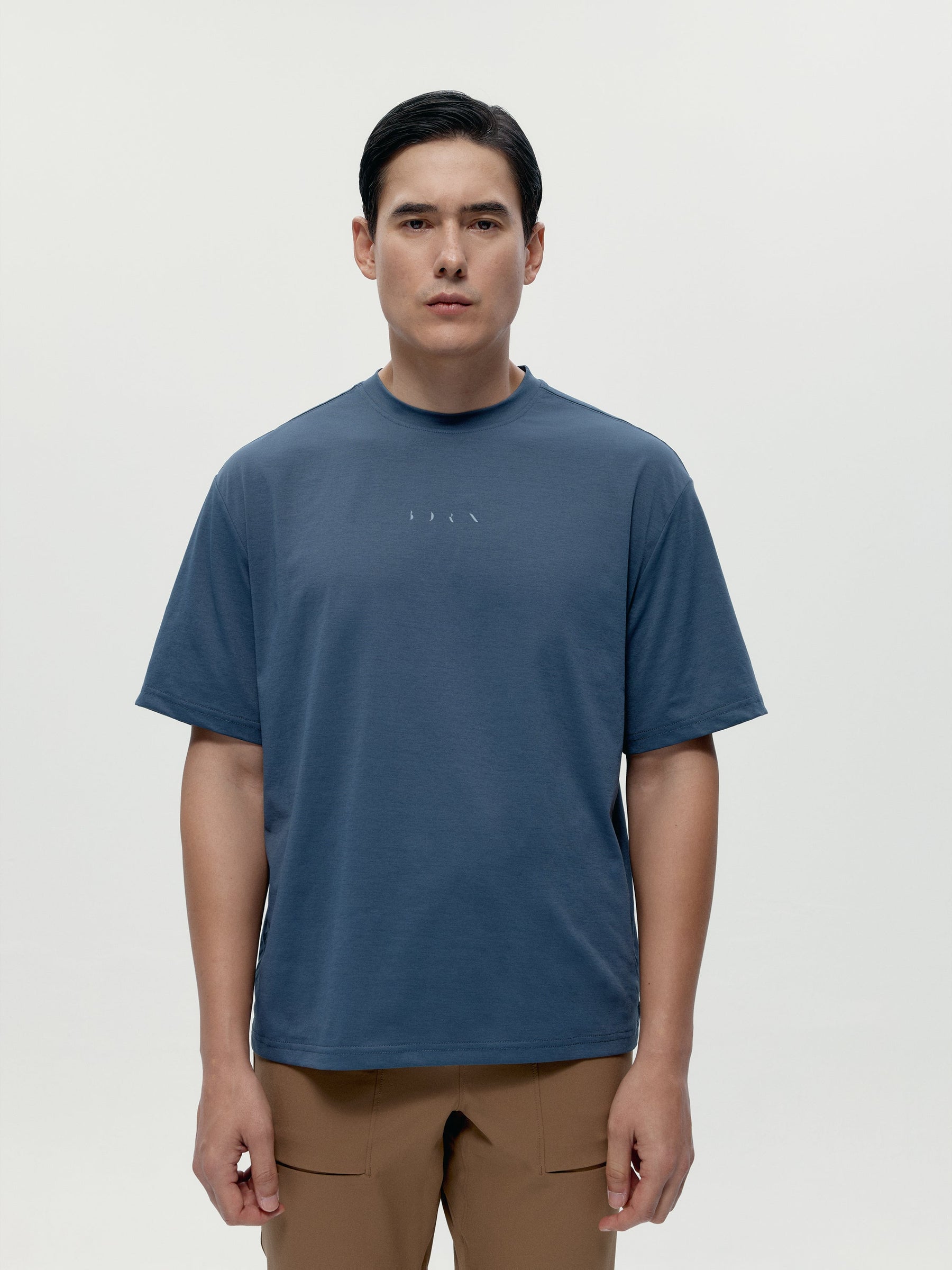 T-shirt gris orageux fauve