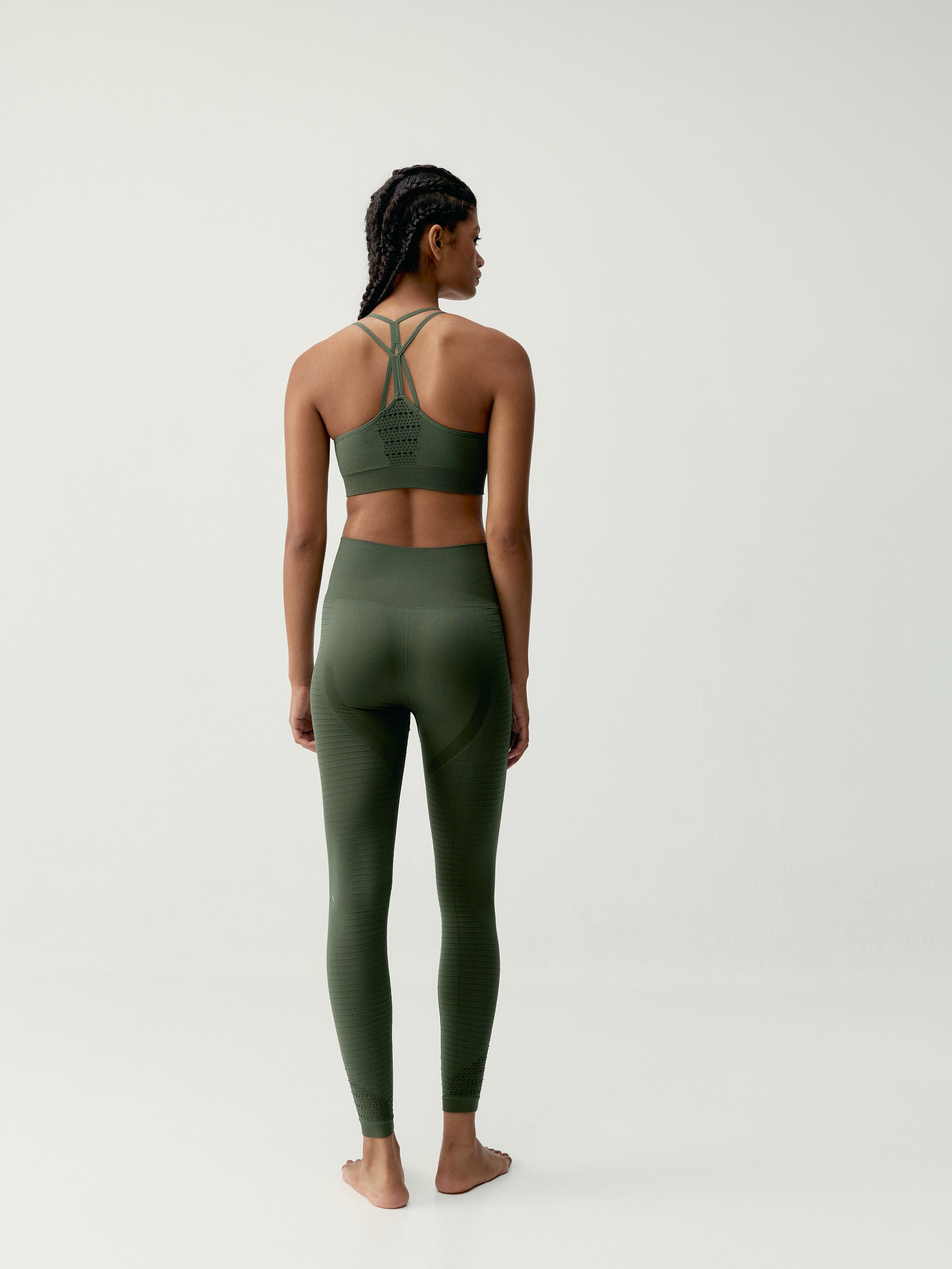 Top Hatha Dark Olive