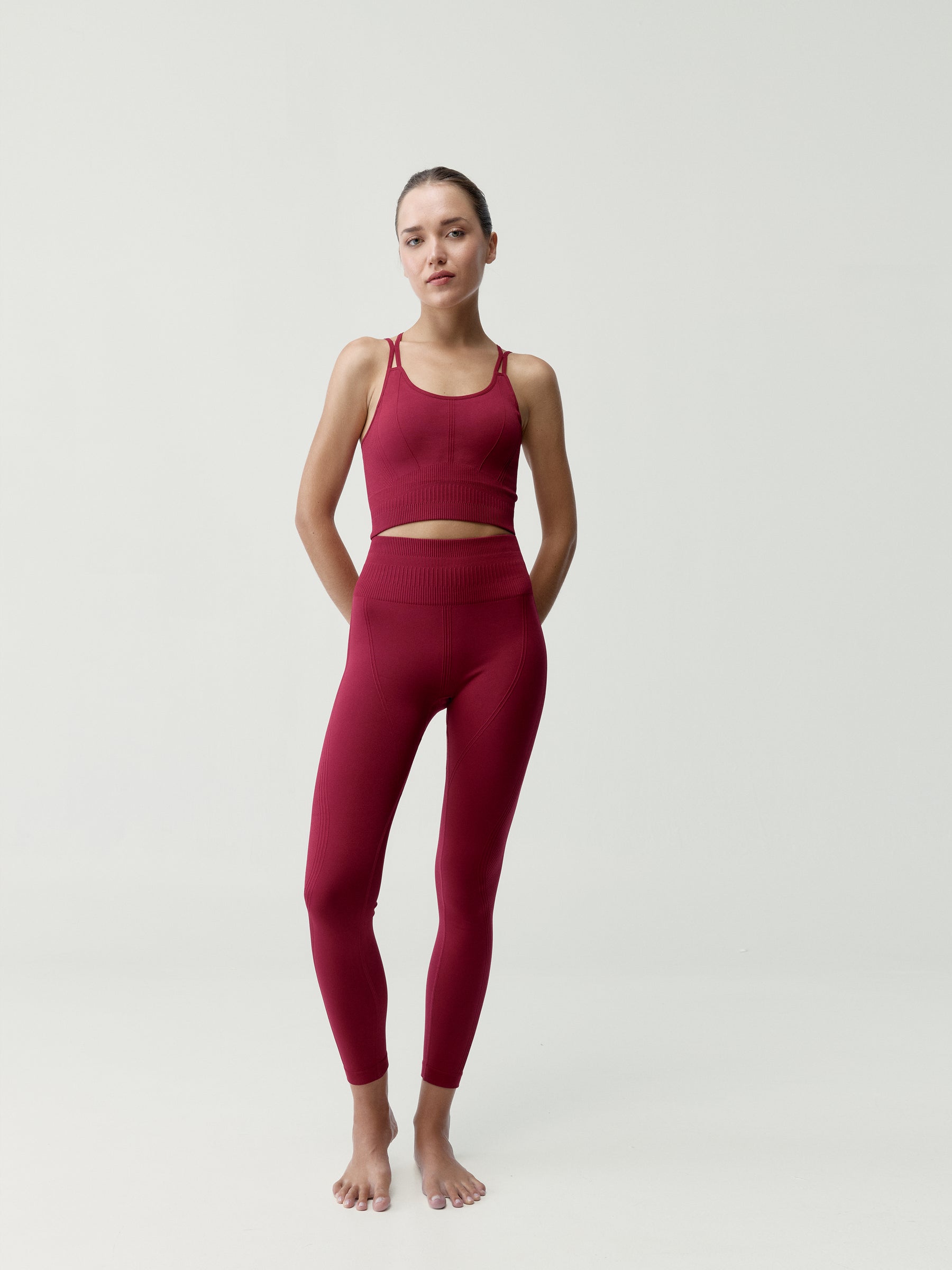 Kamay Legging in Currant