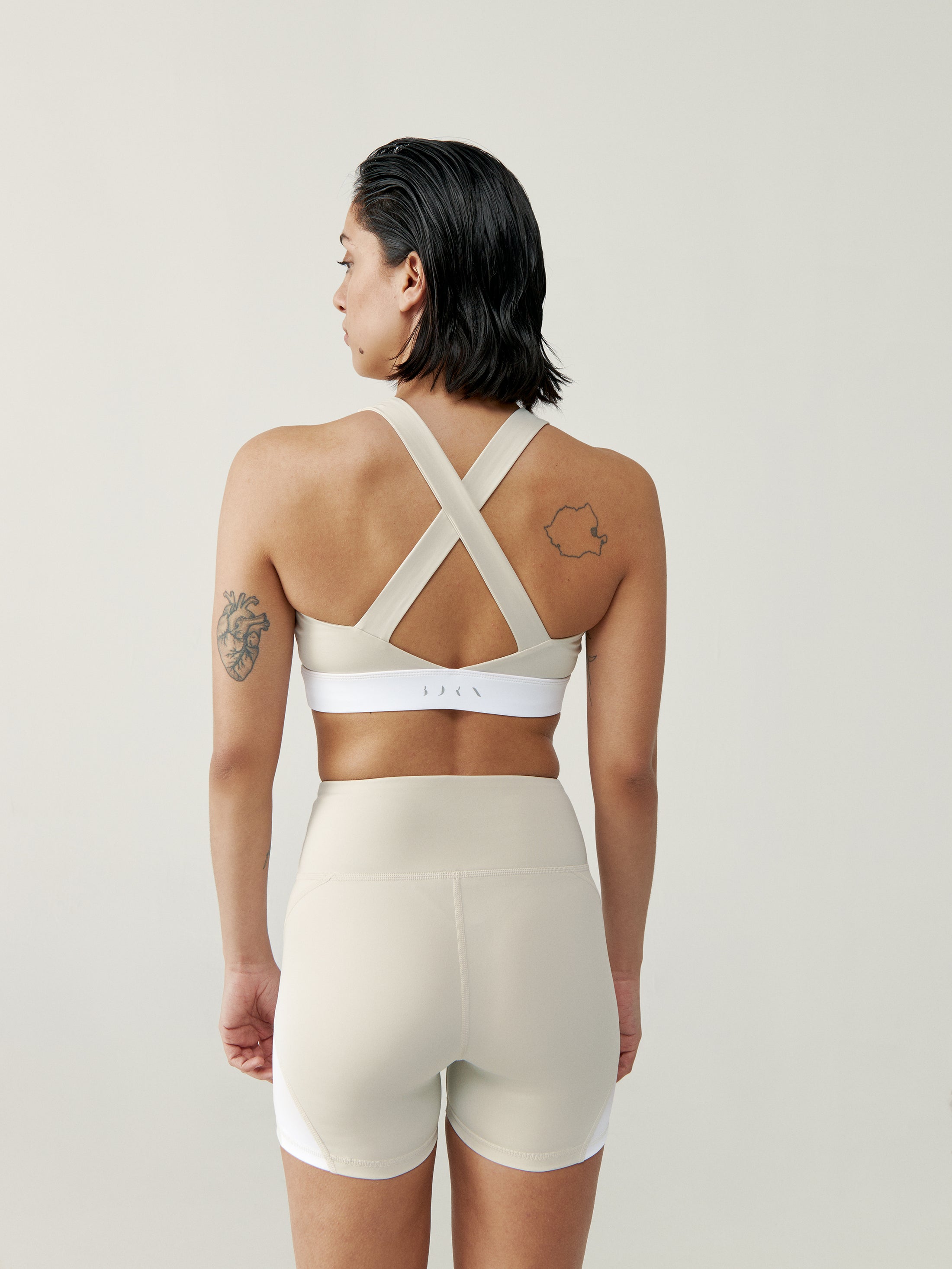 Layna Top in Light Stone/White