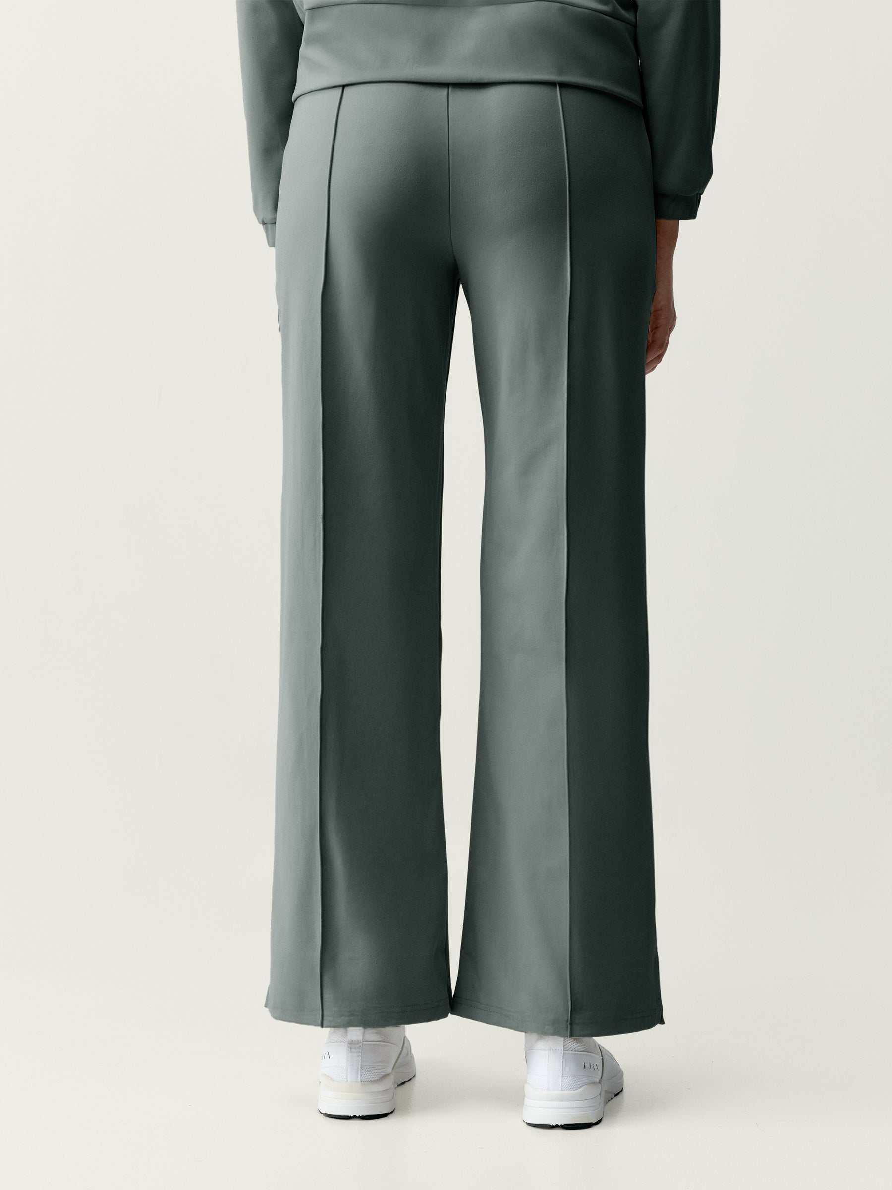 Pant Leila Tea