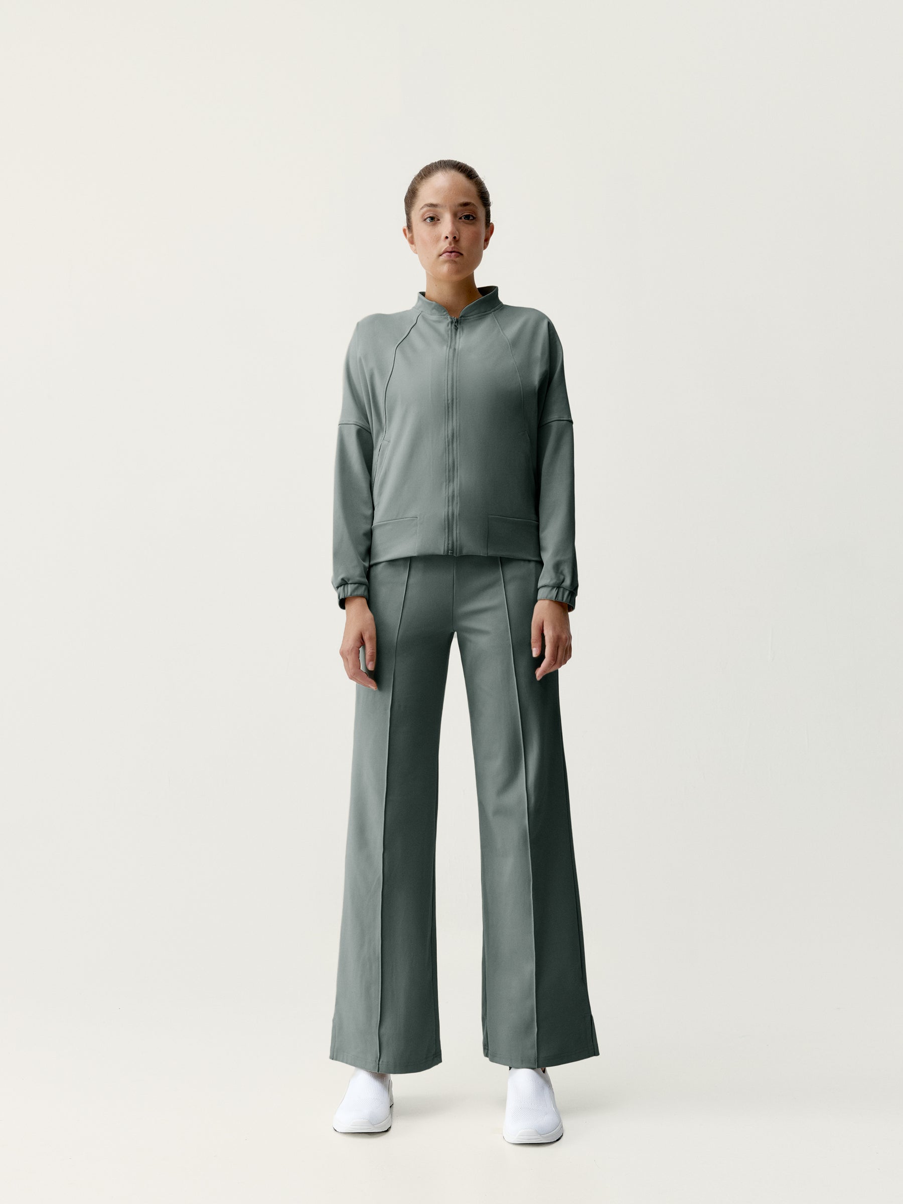 Pant Leila Tea