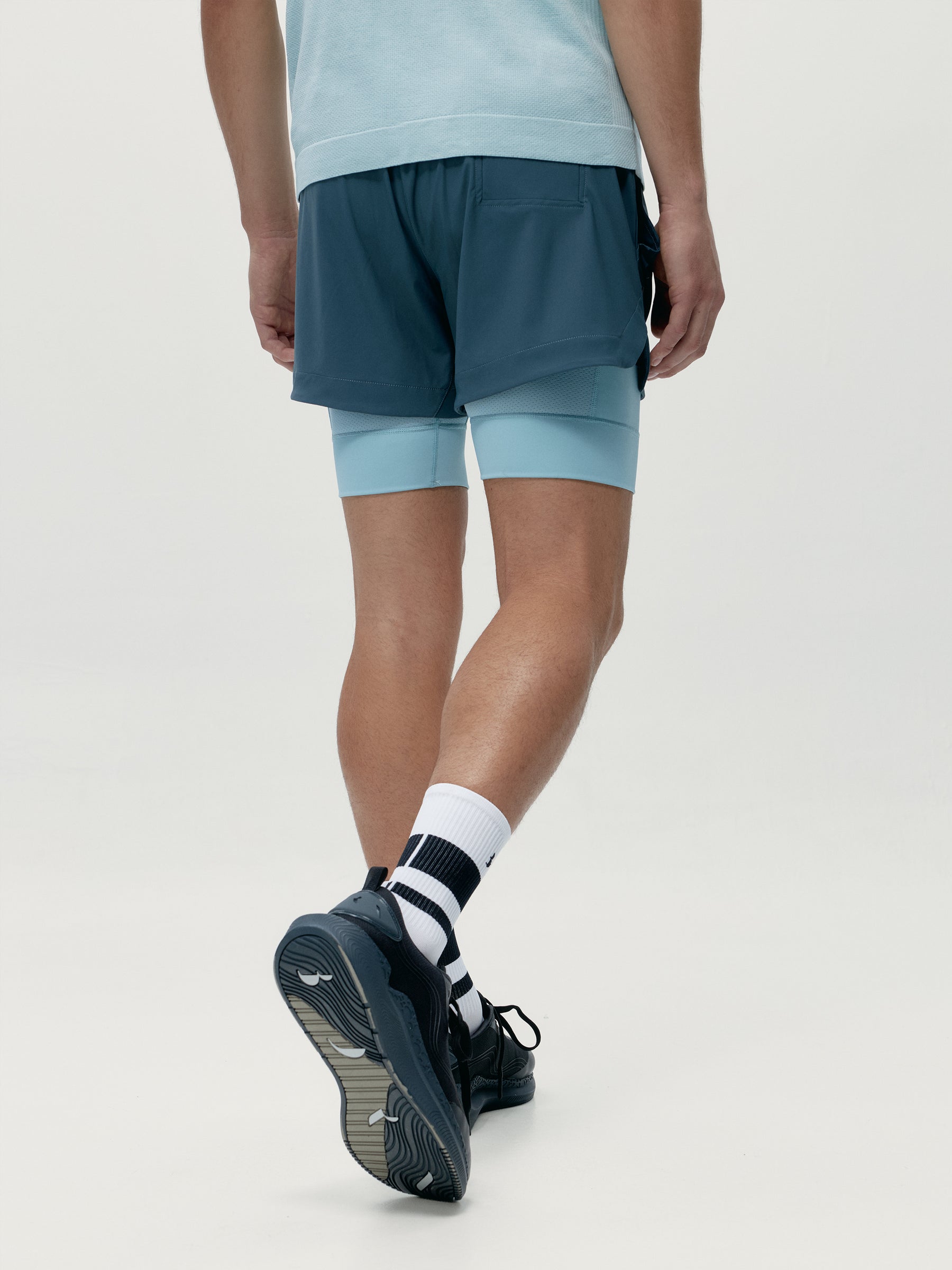 Mashu Short in Stormy Grey/Blue Chalk