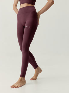 Naia Leggings in Dark Cherry