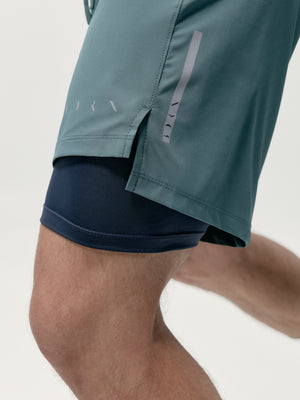 Natron Short in Grey Green/Road Gray