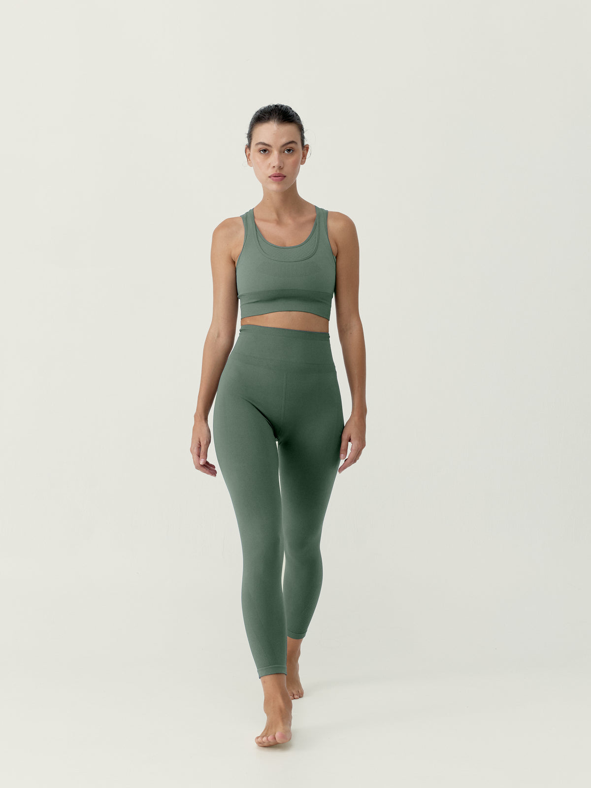 Top Nina Hunter
