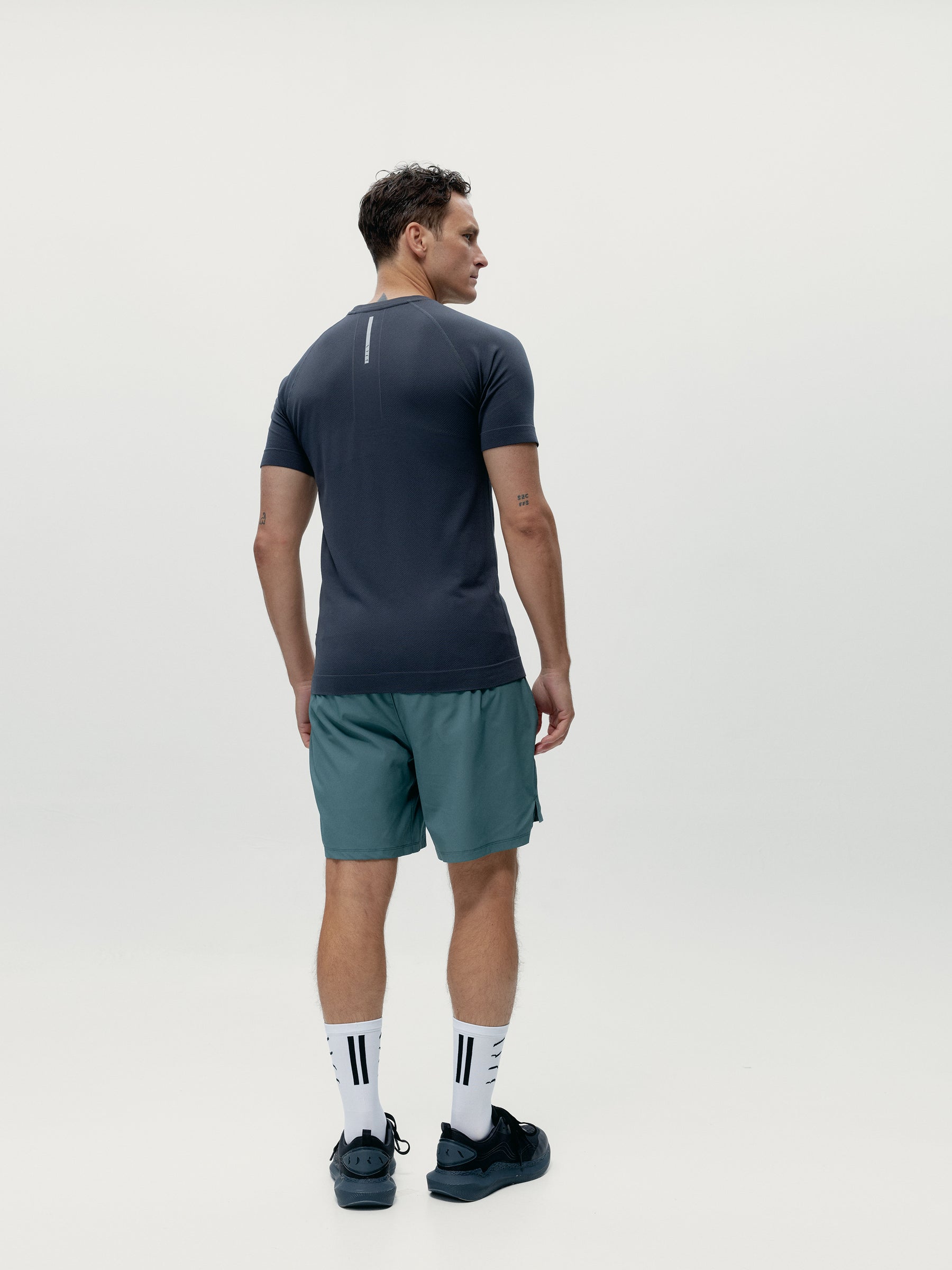 Nyong T-Shirt in Road Grey