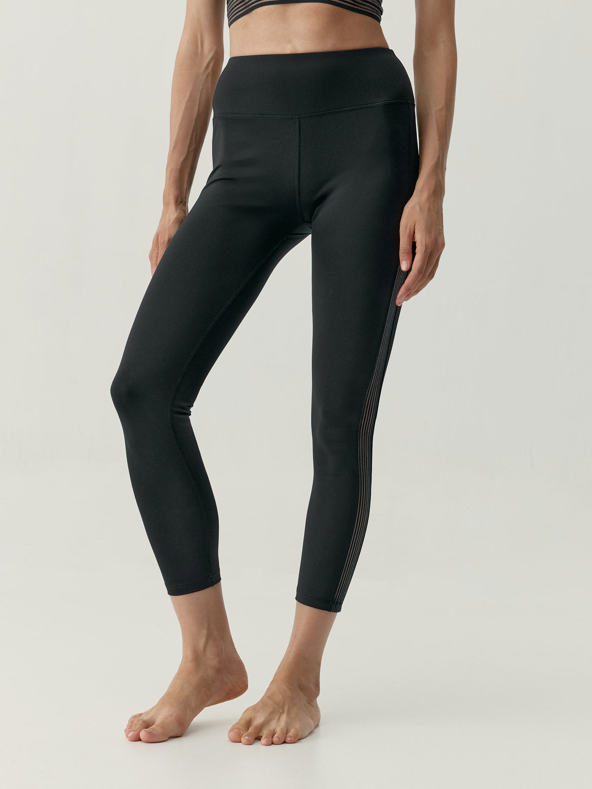 Sakra Black Leggings