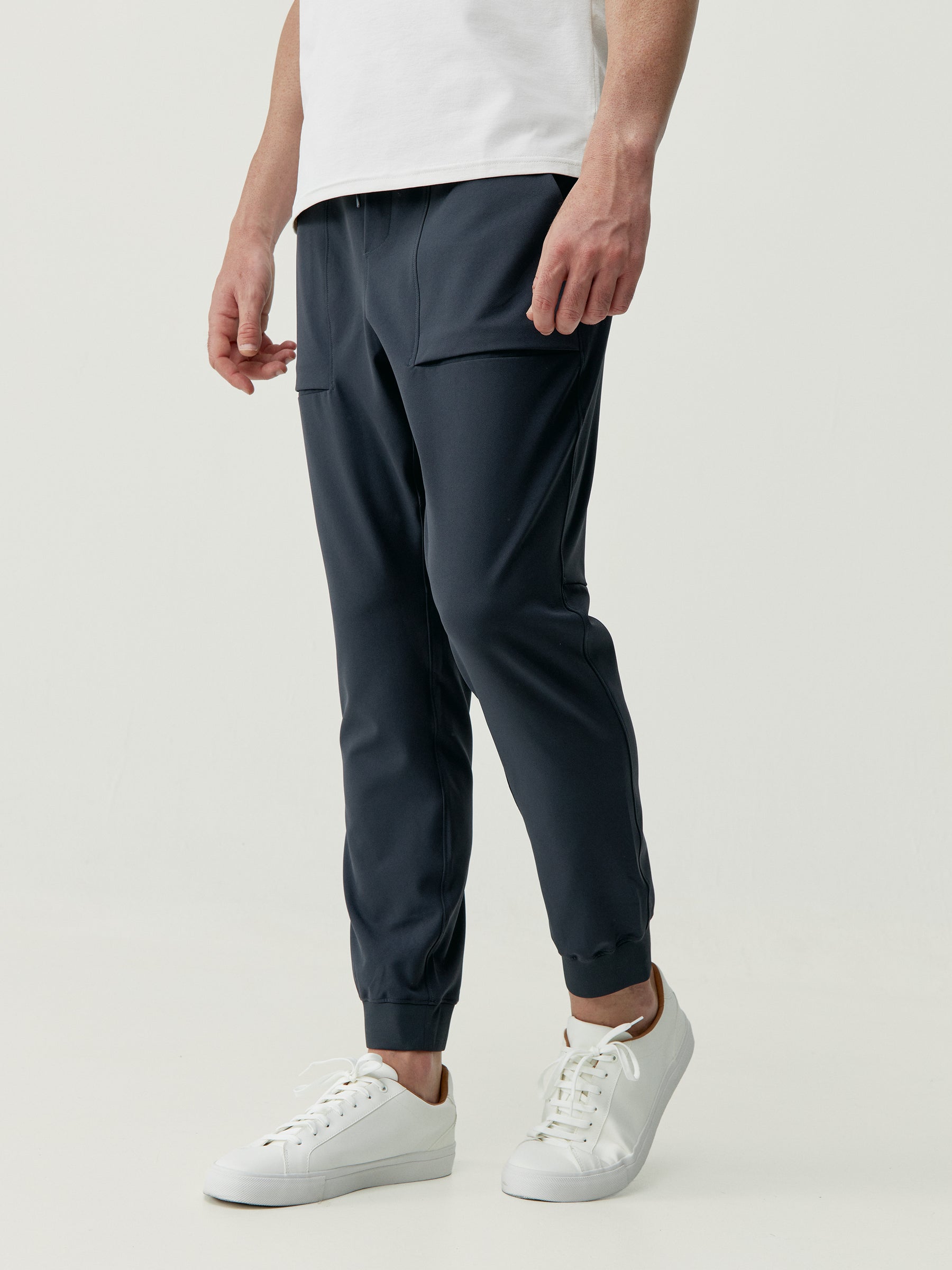 Tiber Joggers in Road Grey