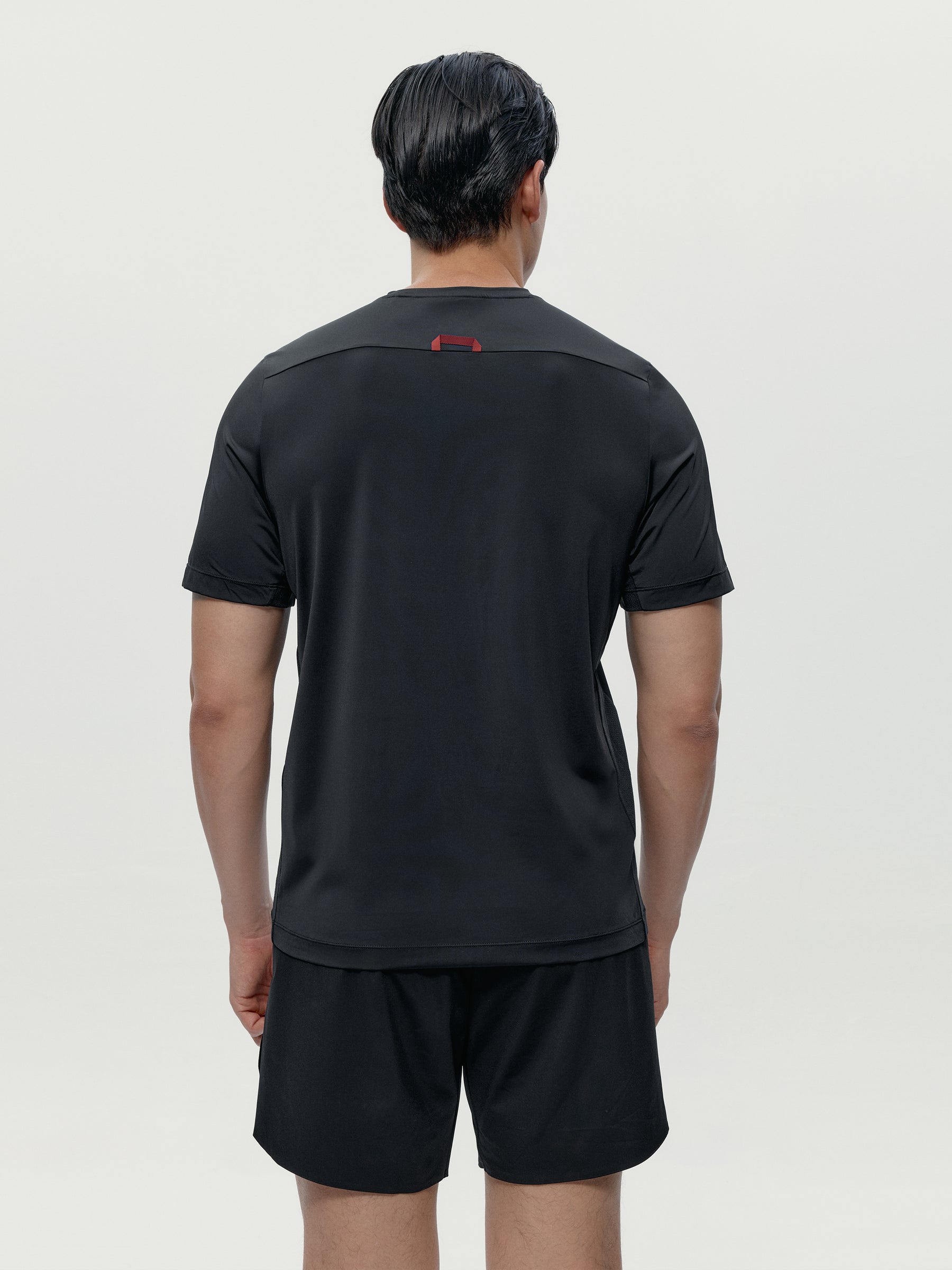 Volta T-Shirt in Black