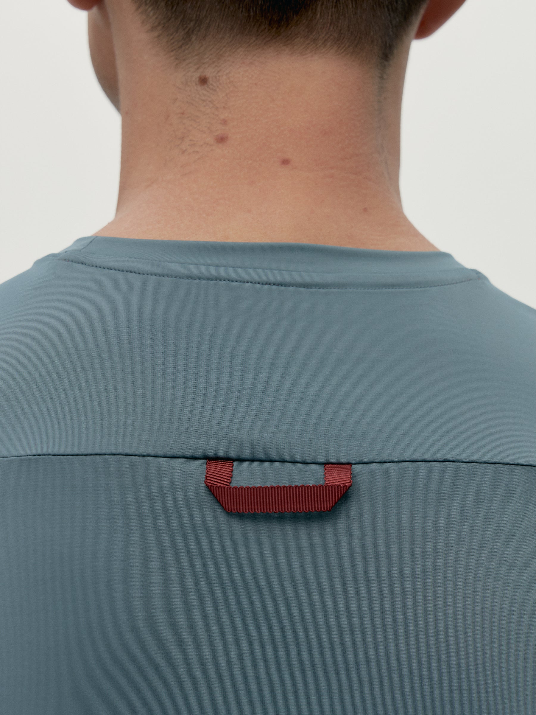 Volta T-Shirt in Grey Green