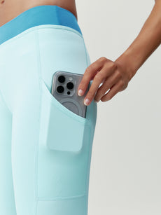 Xenia Legging in Wave/Celadon Blue