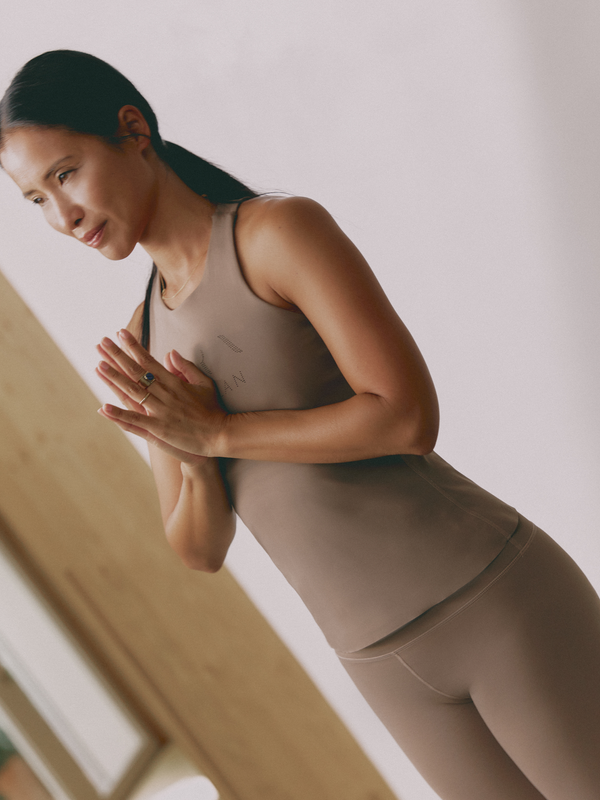 Ropa deportiva de Xuan Lan Tienda Born